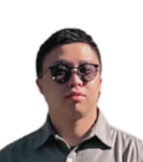 Staff member Bo Chen from ID_721c04f268ea