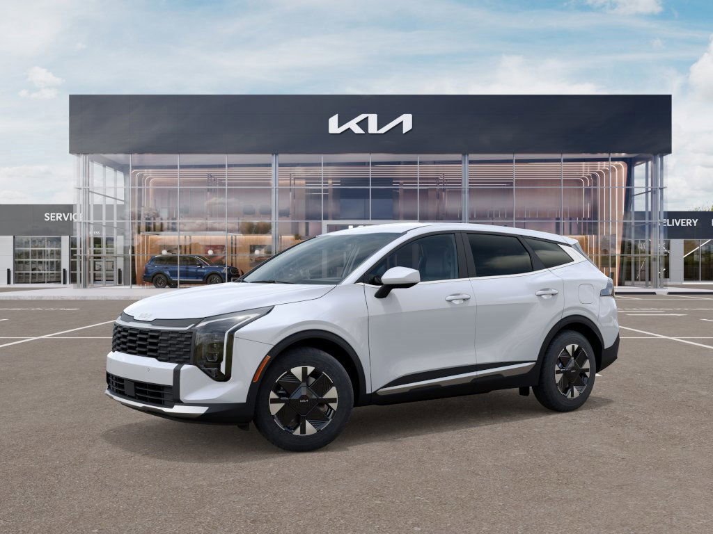 2026 Kia Sportage Hybrid LX photo 2