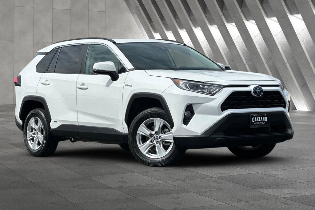 Used 2019 Toyota RAV4 Hybrid XLE SUV