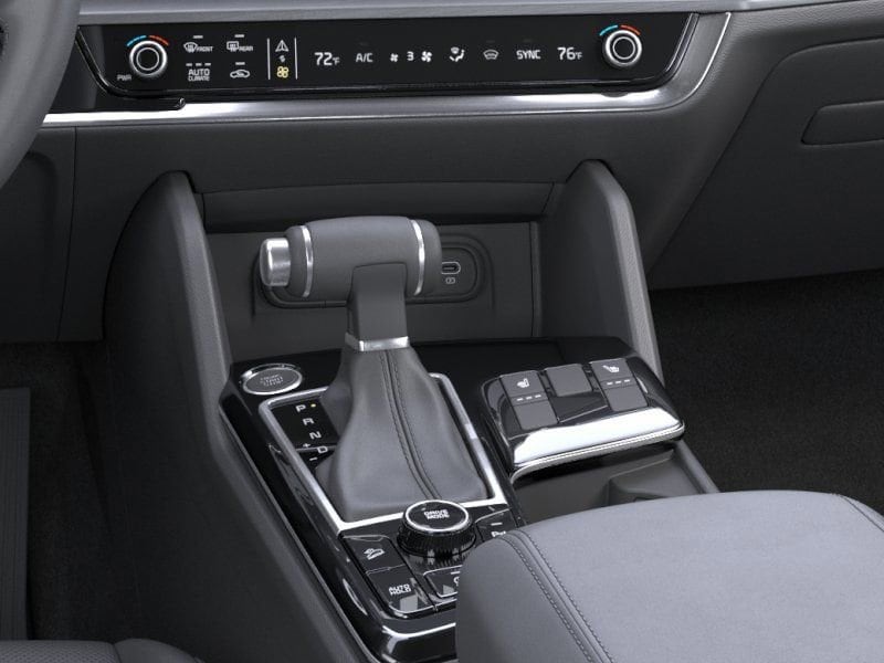 2025 Kia Sportage EX - Photo 23