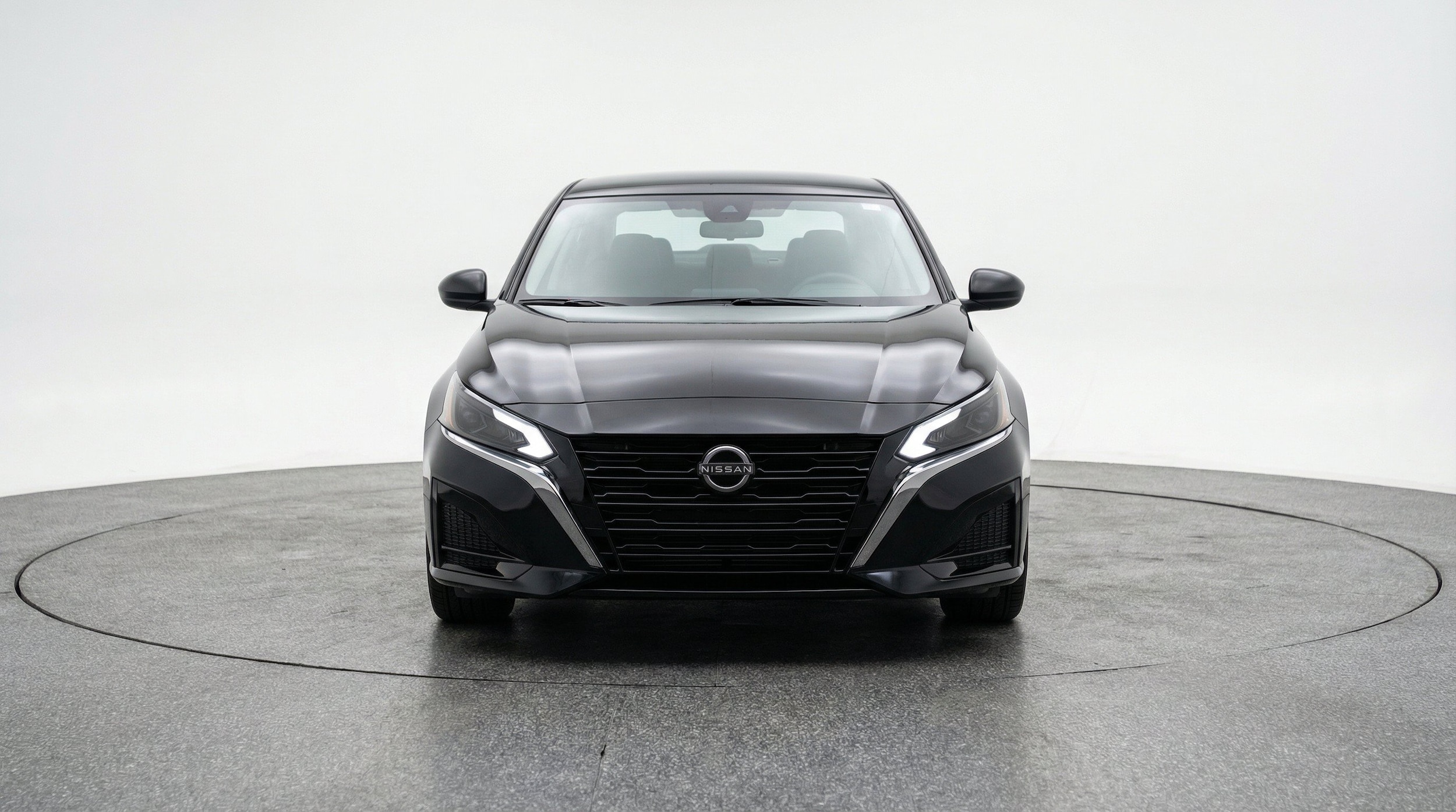 Thumbnail: 2025 Nissan Altima - 2