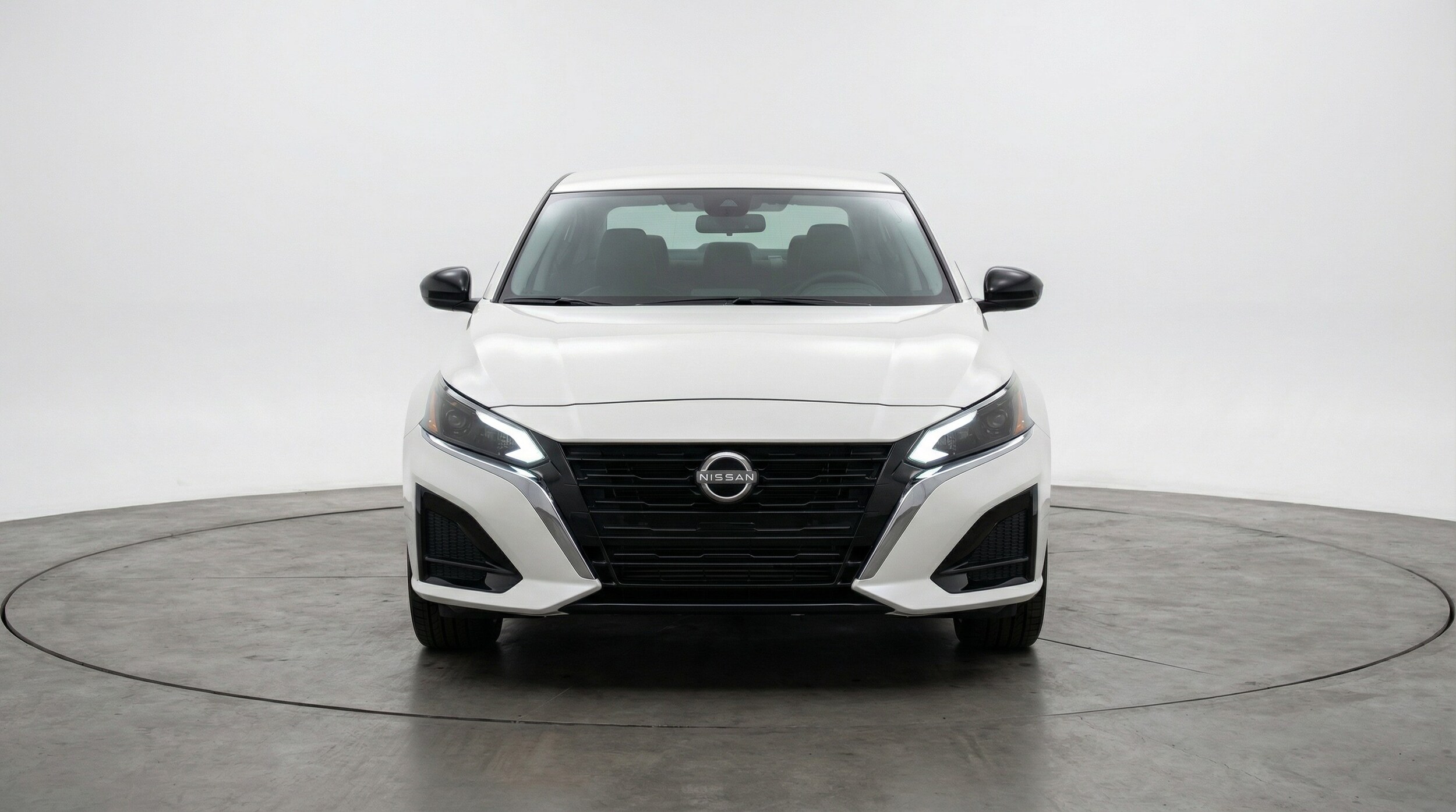 Thumbnail: 2025 Nissan Altima - 2