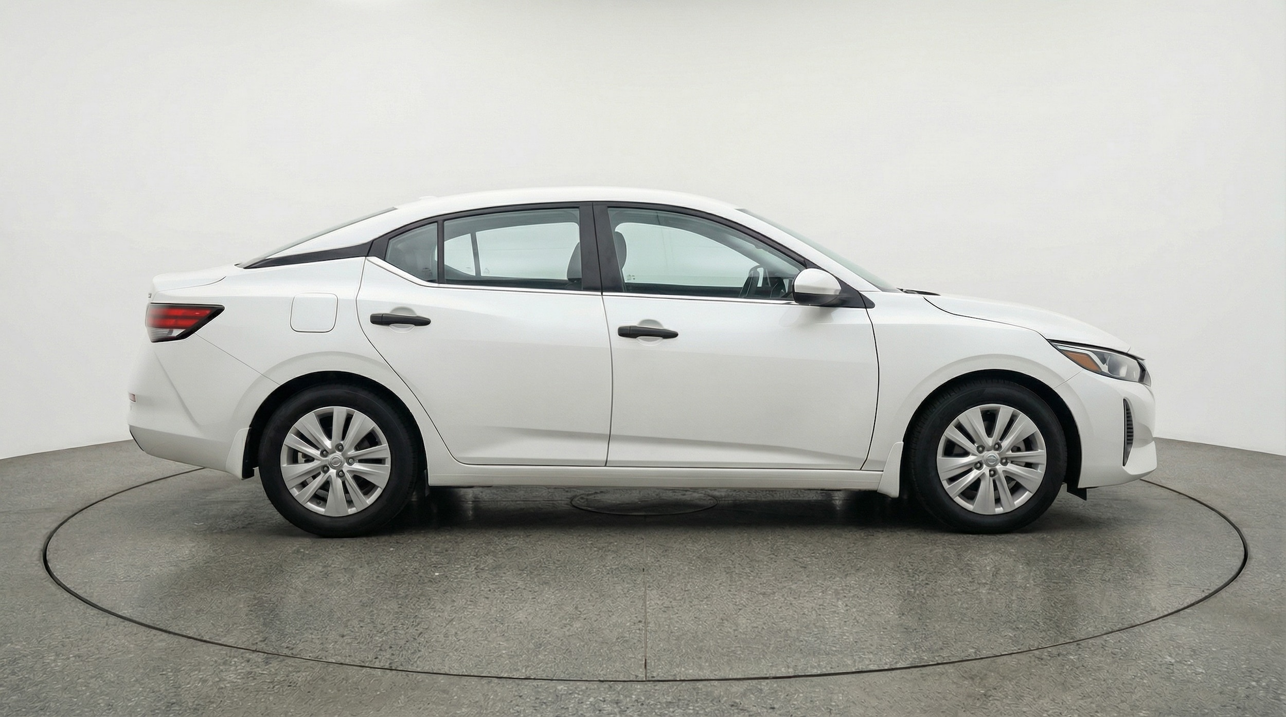 Thumbnail: 2025 Nissan Sentra - 8