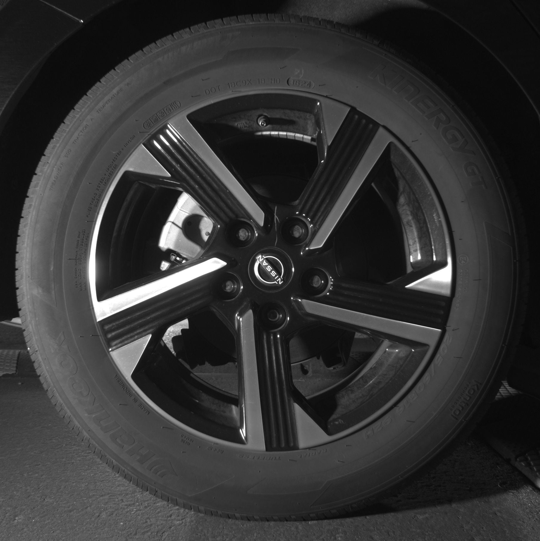 Thumbnail: 2025 Nissan Sentra - 12