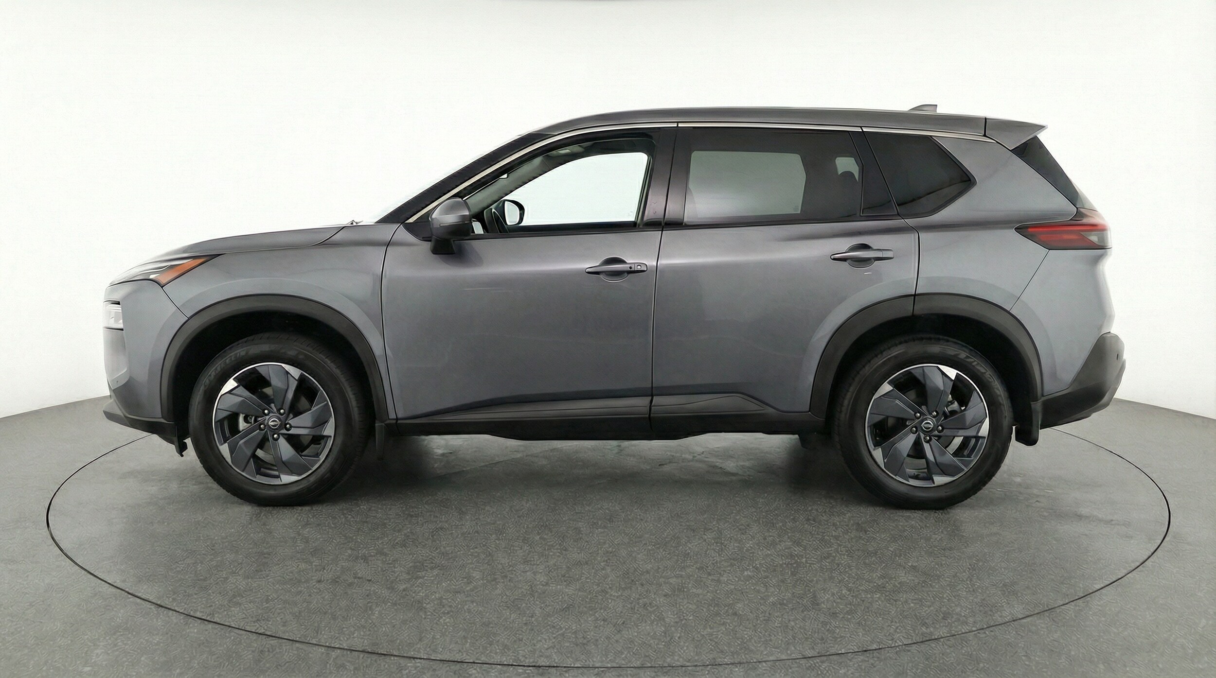 Thumbnail: 2025 Nissan Rogue - 4