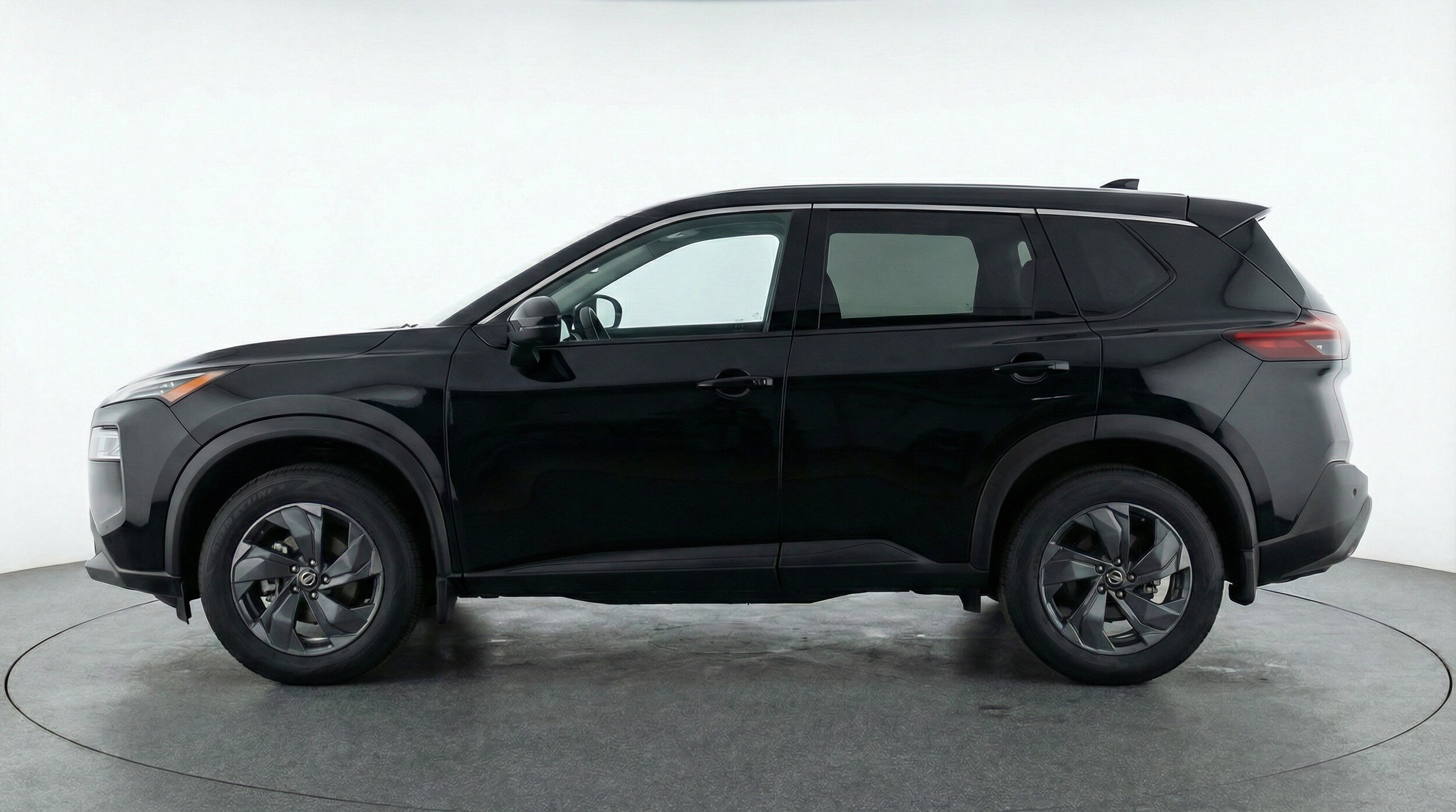 Thumbnail: 2025 Nissan Rogue - 4