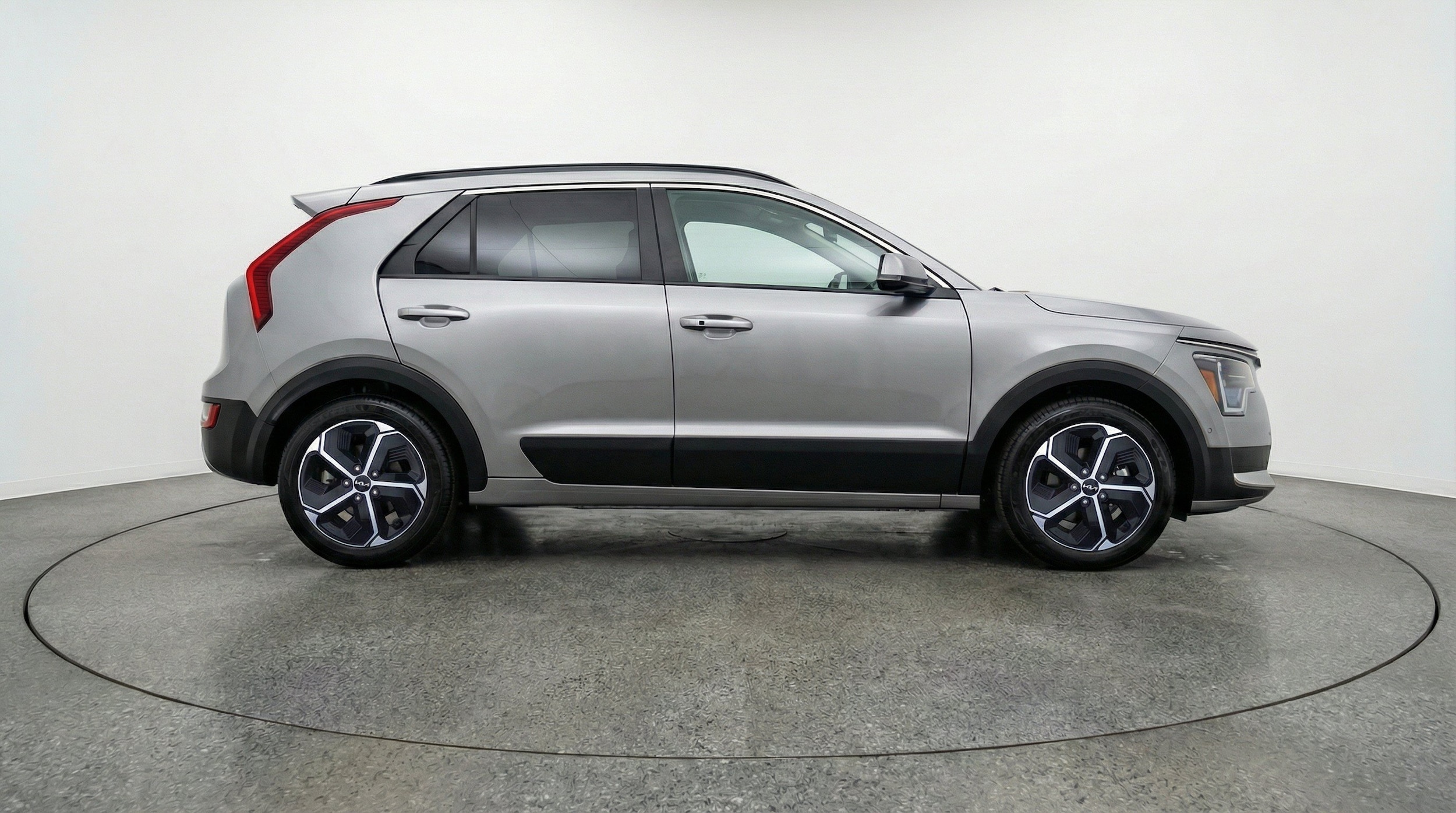 Thumbnail: 2026 Kia Niro - 11