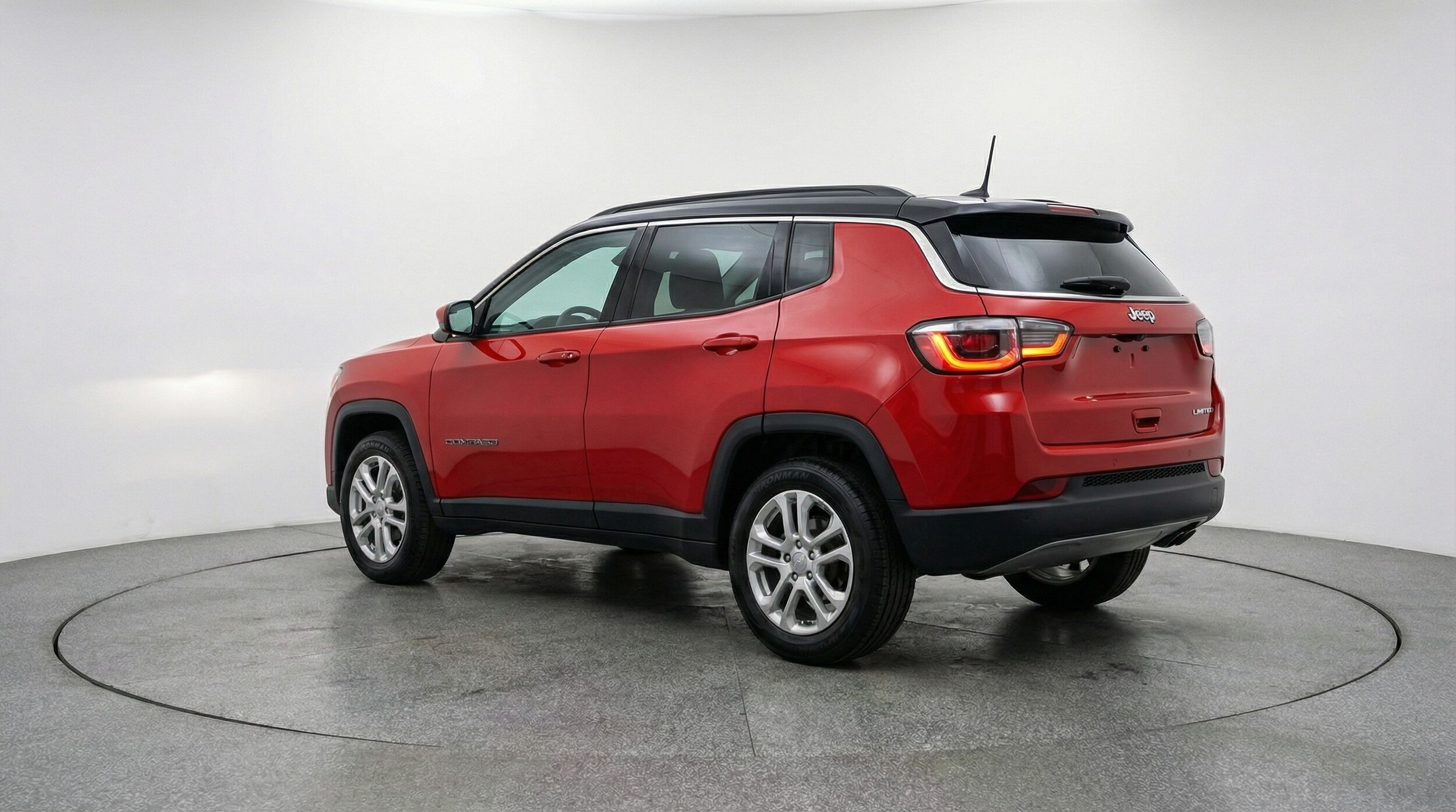 Thumbnail: 2025 Jeep Compass - 5