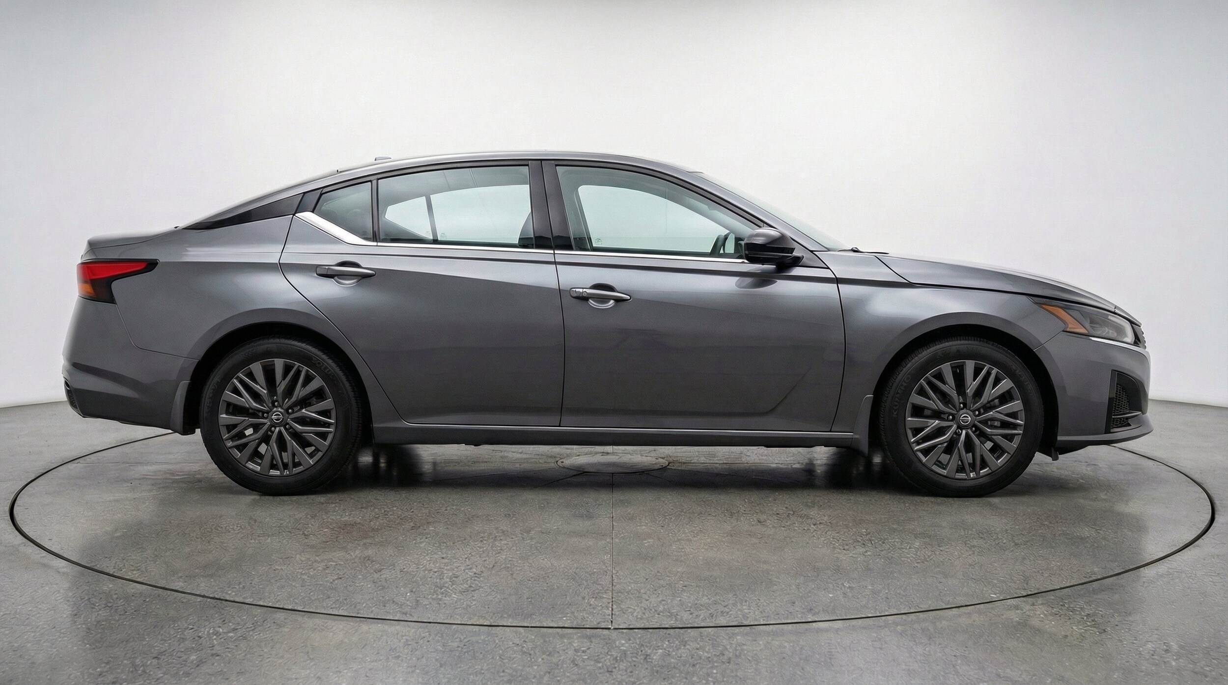 Thumbnail: 2025 Nissan Altima - 11
