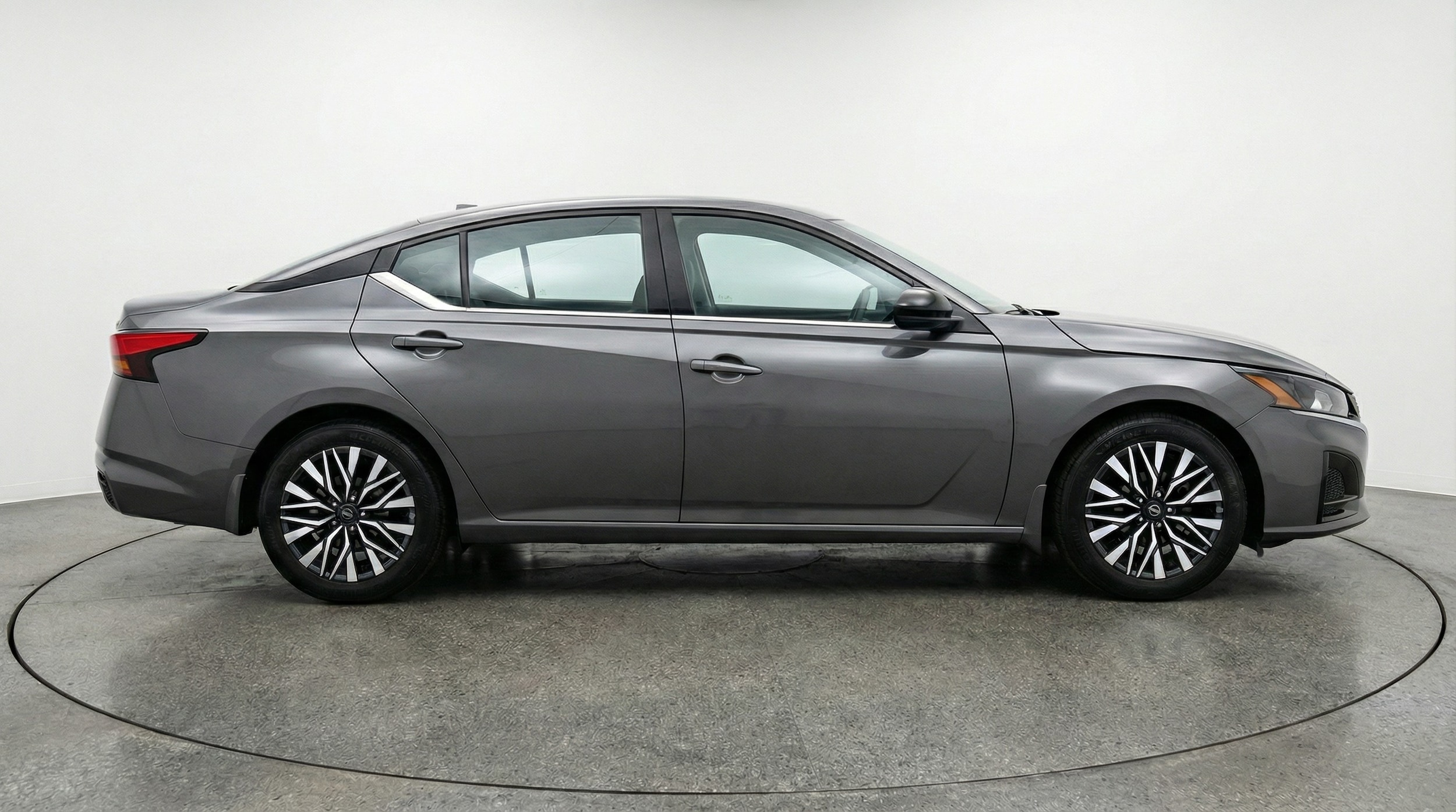 Thumbnail: 2025 Nissan Altima - 8