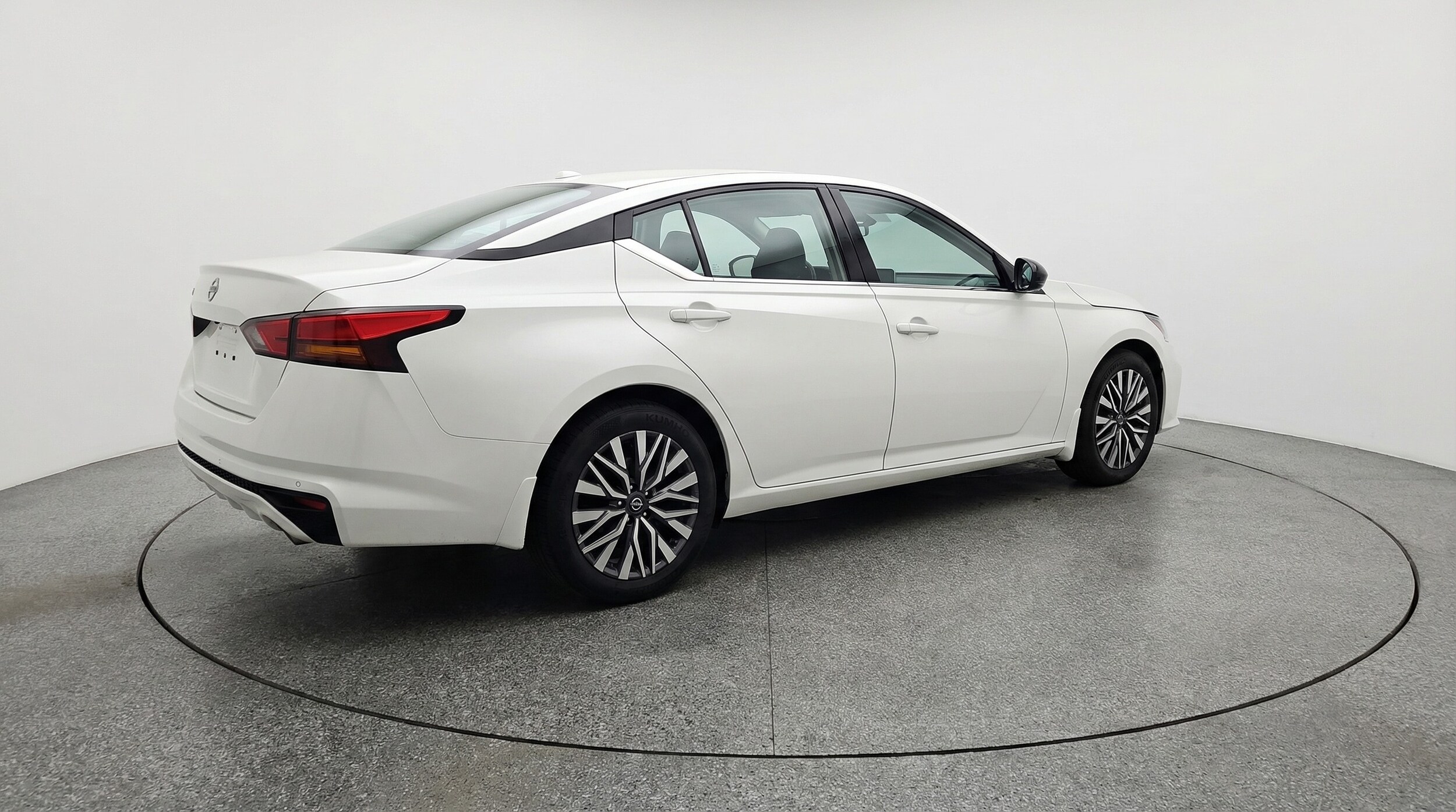Thumbnail: 2025 Nissan Altima - 7