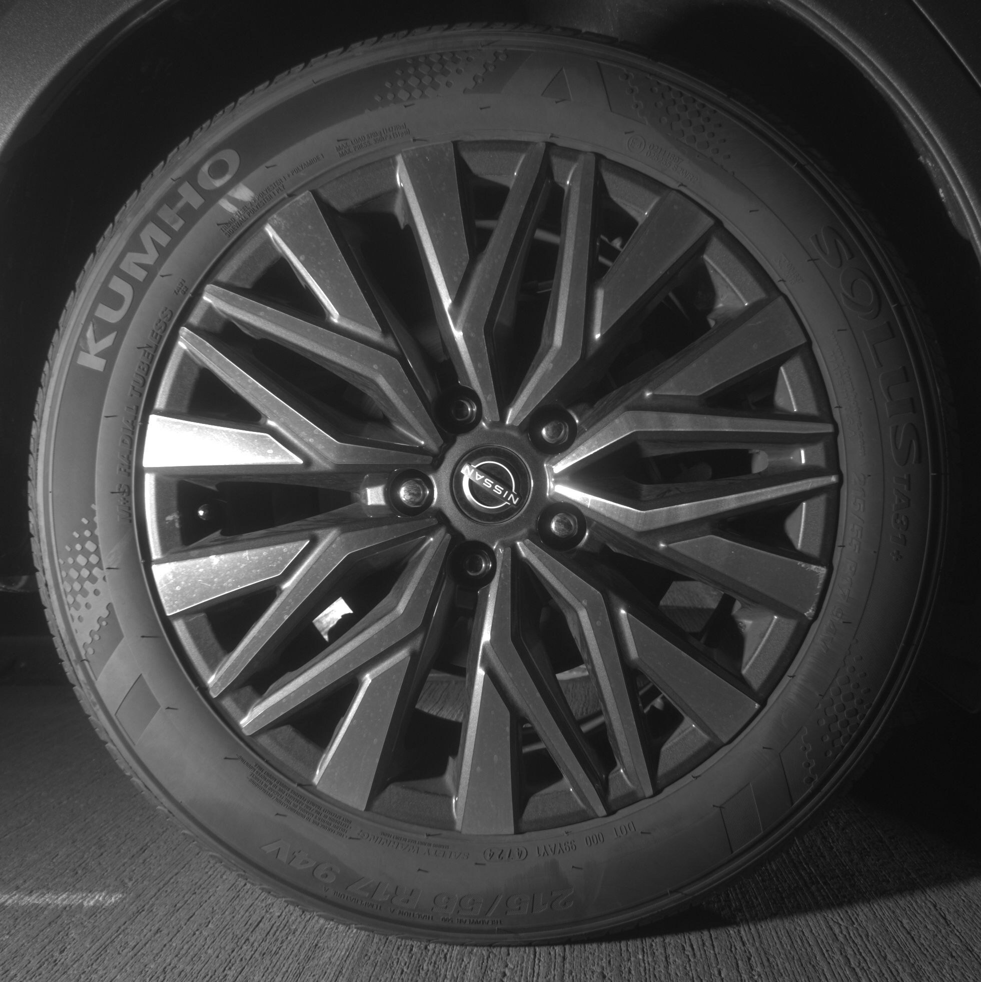 Thumbnail: 2025 Nissan Altima - 12