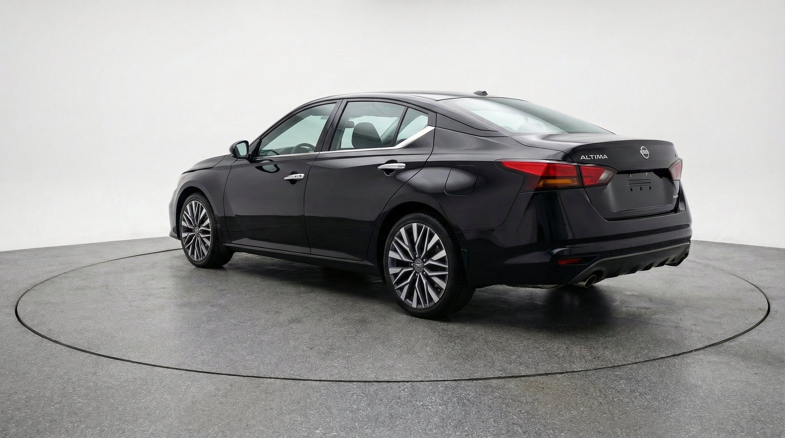 Thumbnail: 2025 Nissan Altima - 6