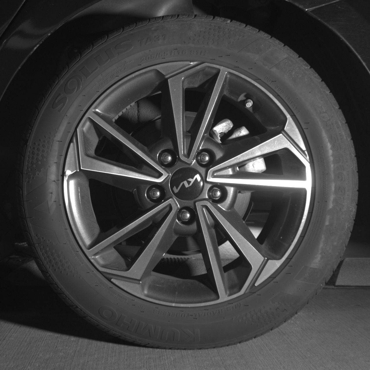 Thumbnail: 2024 Kia Forte - 11