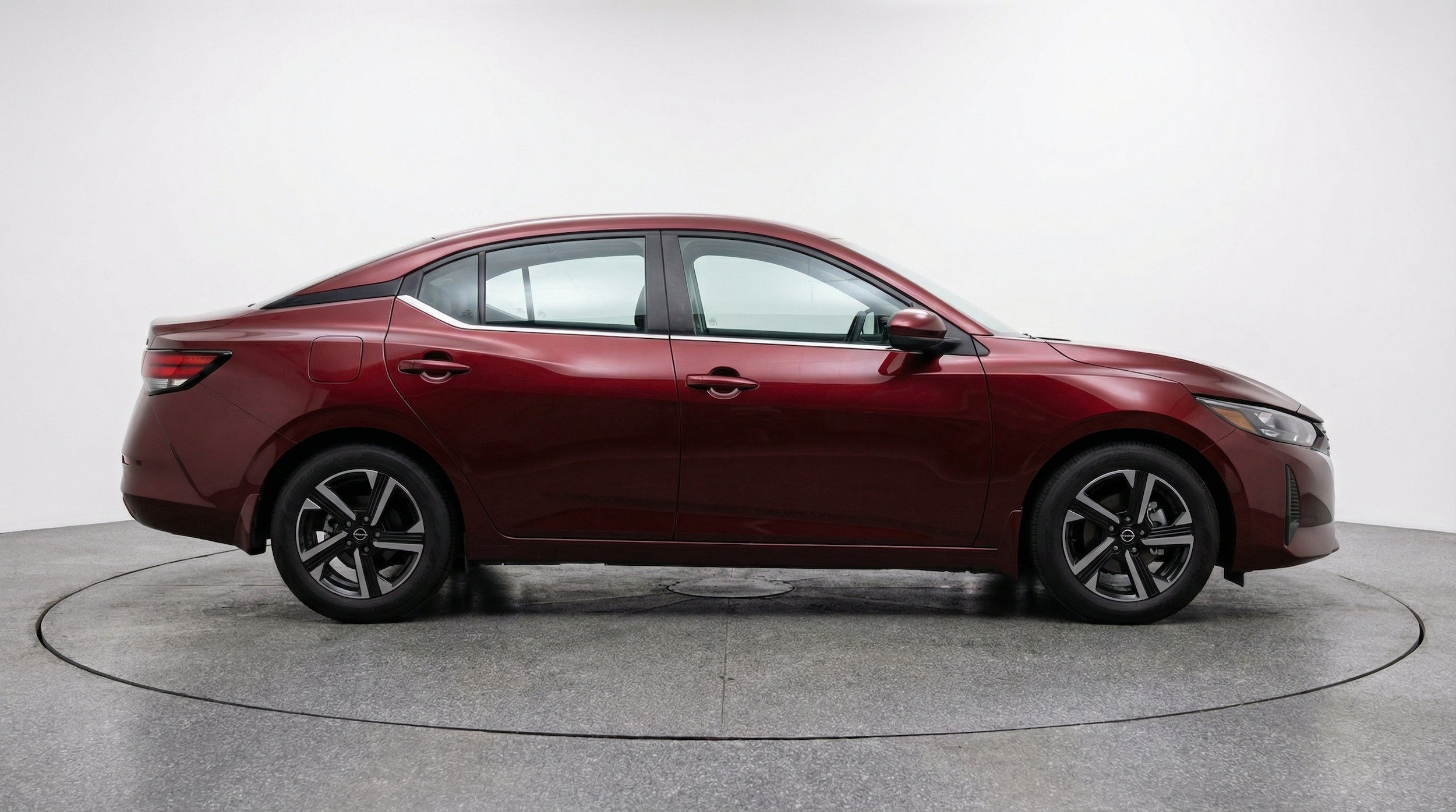 Thumbnail: 2025 Nissan Sentra - 11