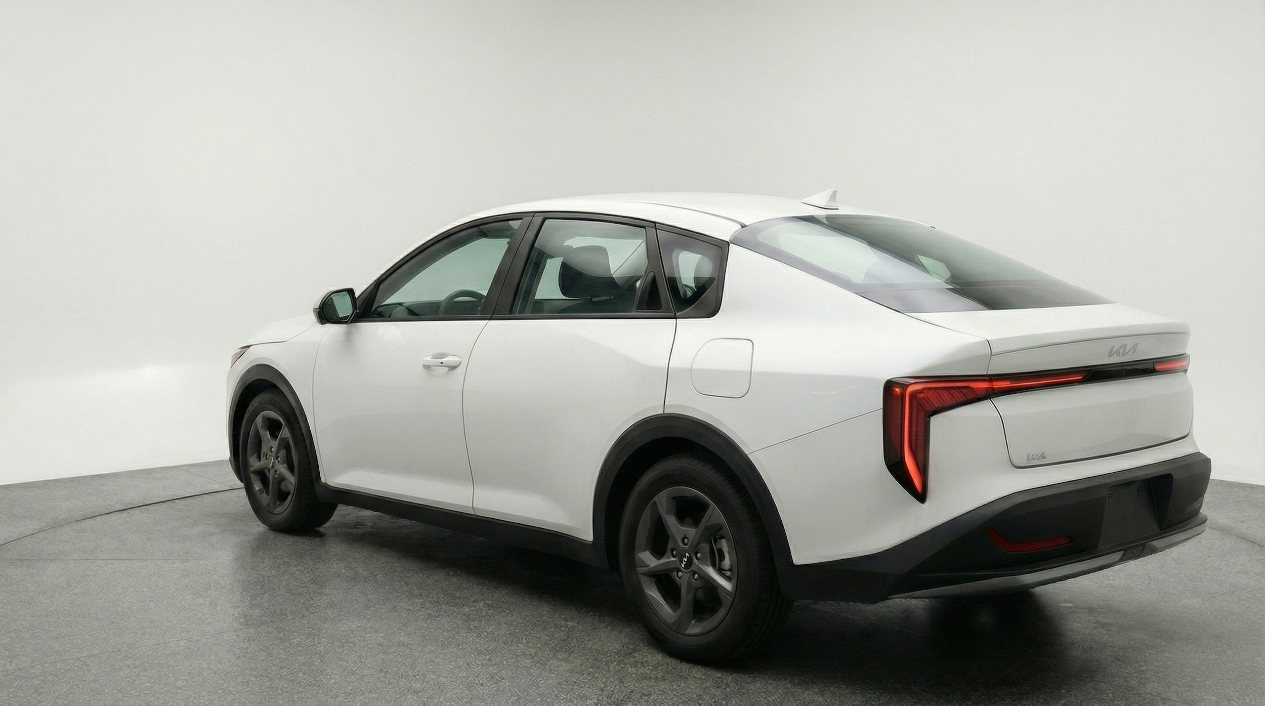 Thumbnail: 2025 Kia K4 - 5