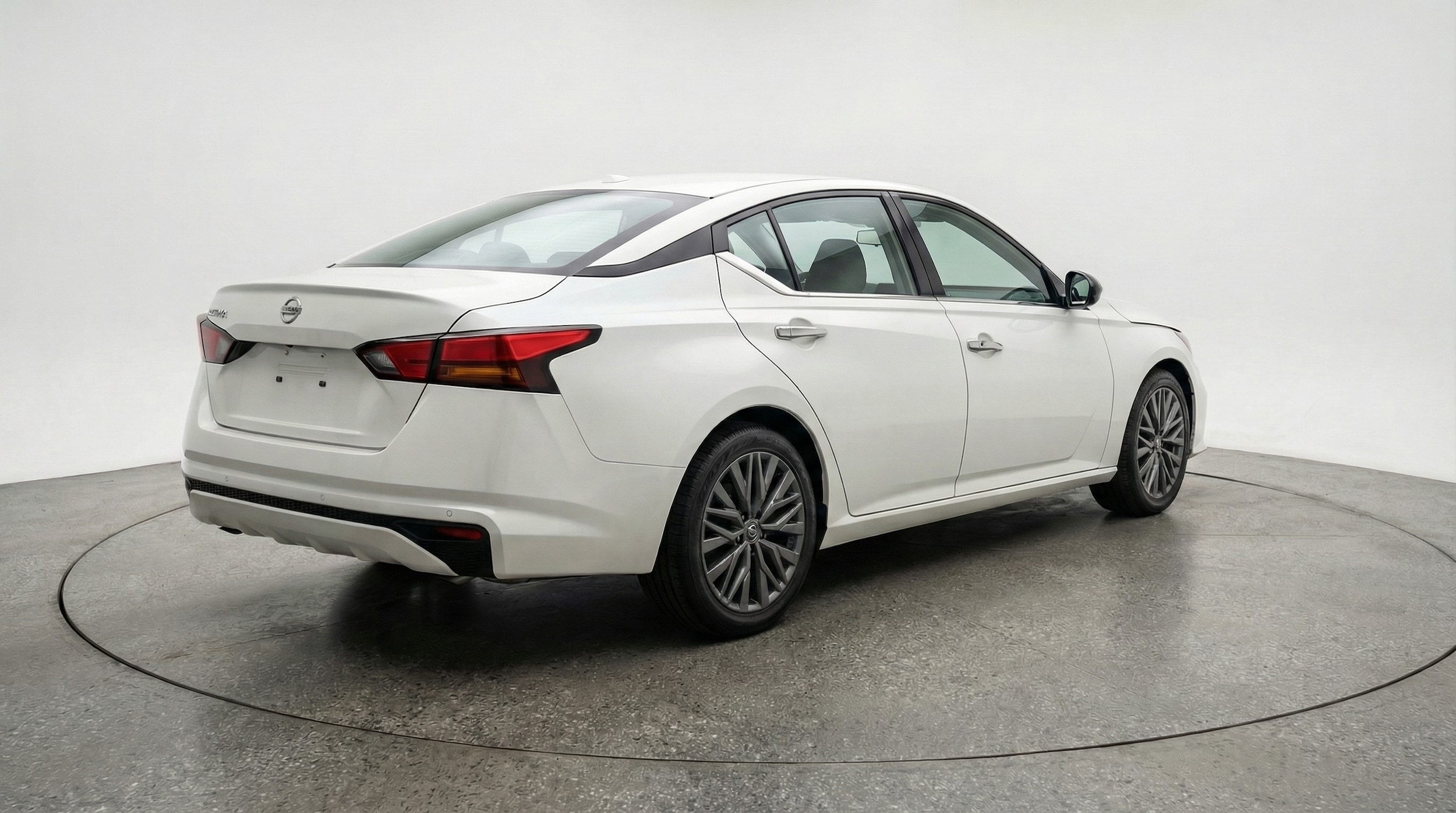 Thumbnail: 2025 Nissan Altima - 7