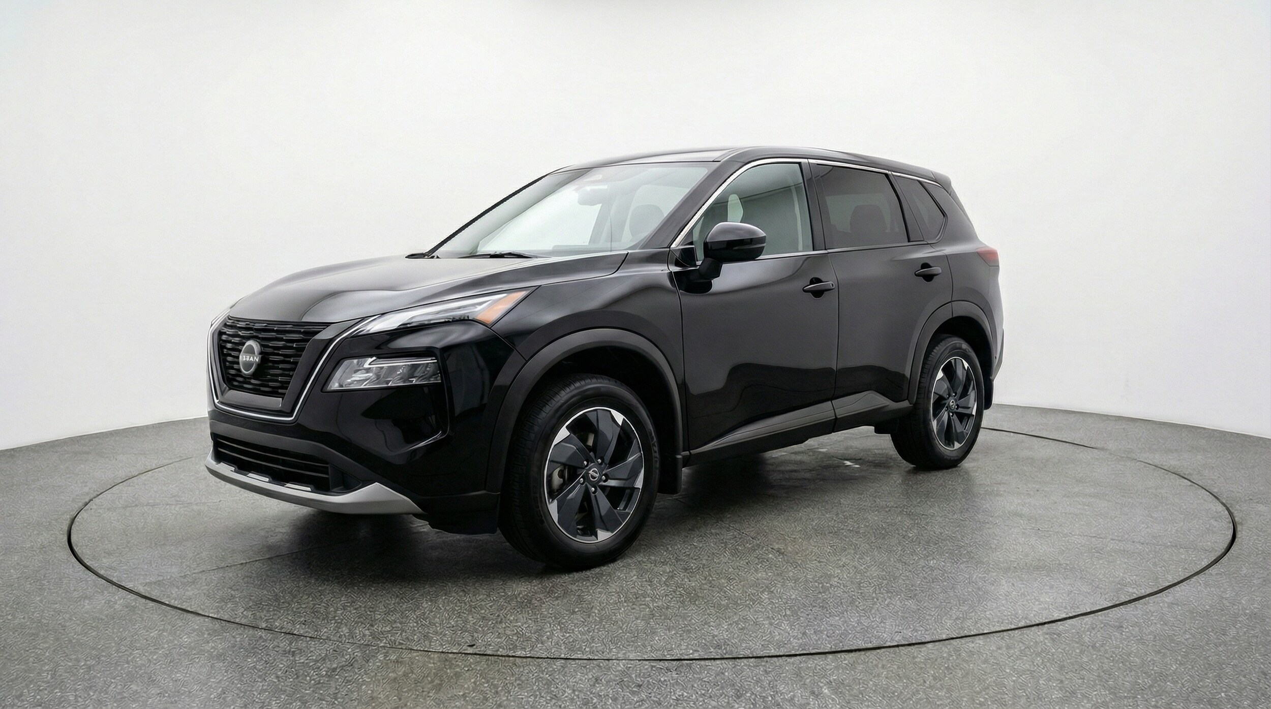 Thumbnail: 2025 Nissan Rogue - 3