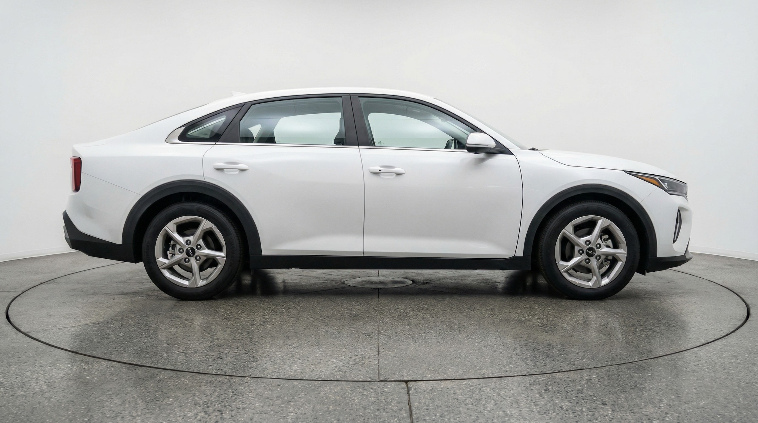 Thumbnail: 2025 Kia K4 - 8