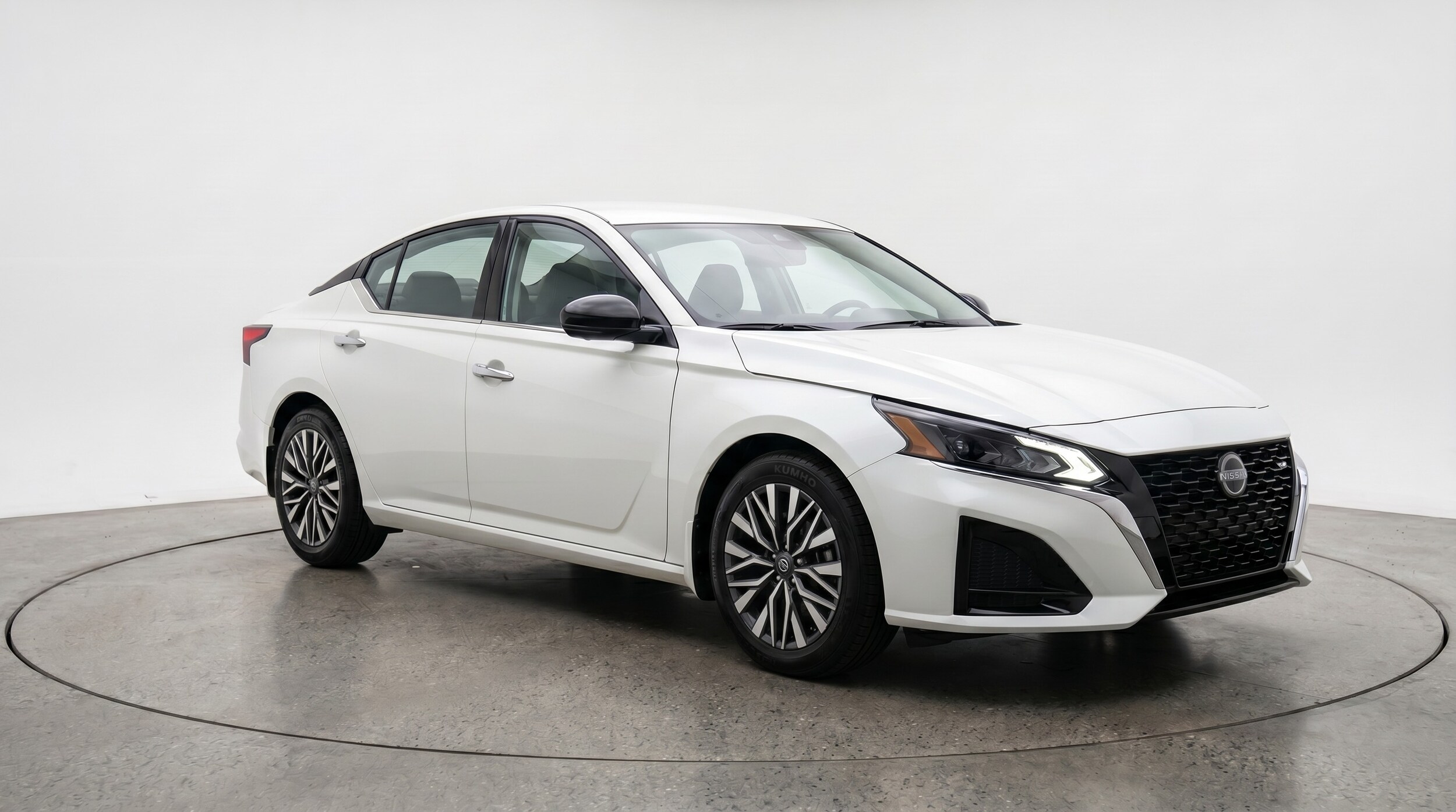 Thumbnail: 2025 Nissan Altima - 1