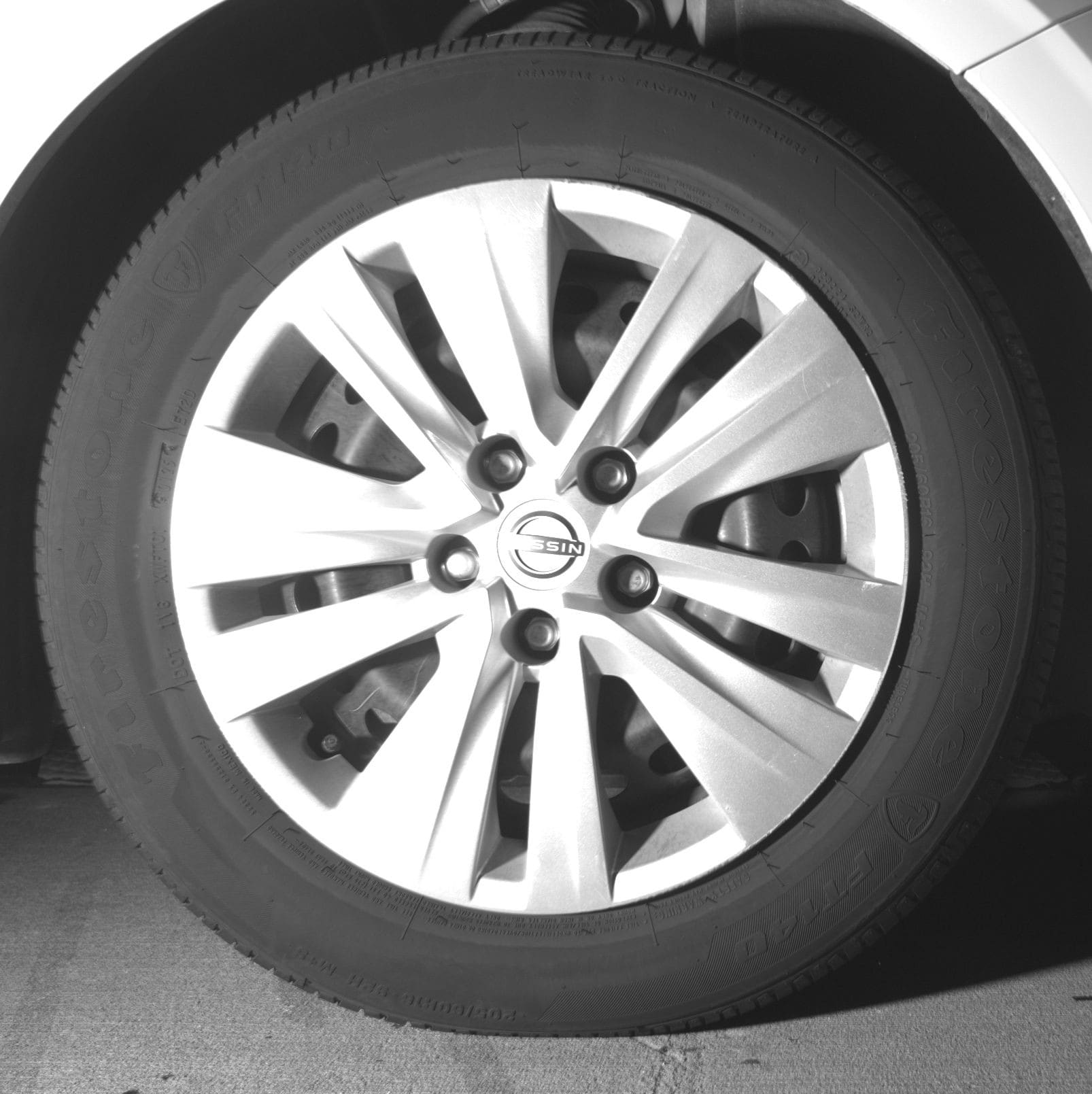 Thumbnail: 2025 Nissan Sentra - 10