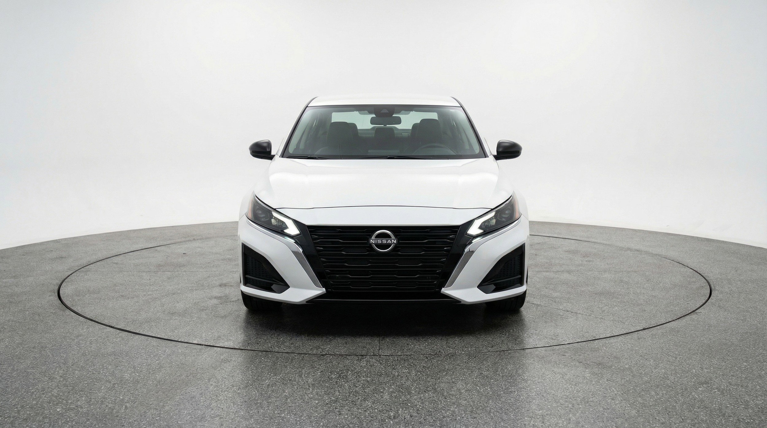 Thumbnail: 2025 Nissan Altima - 2