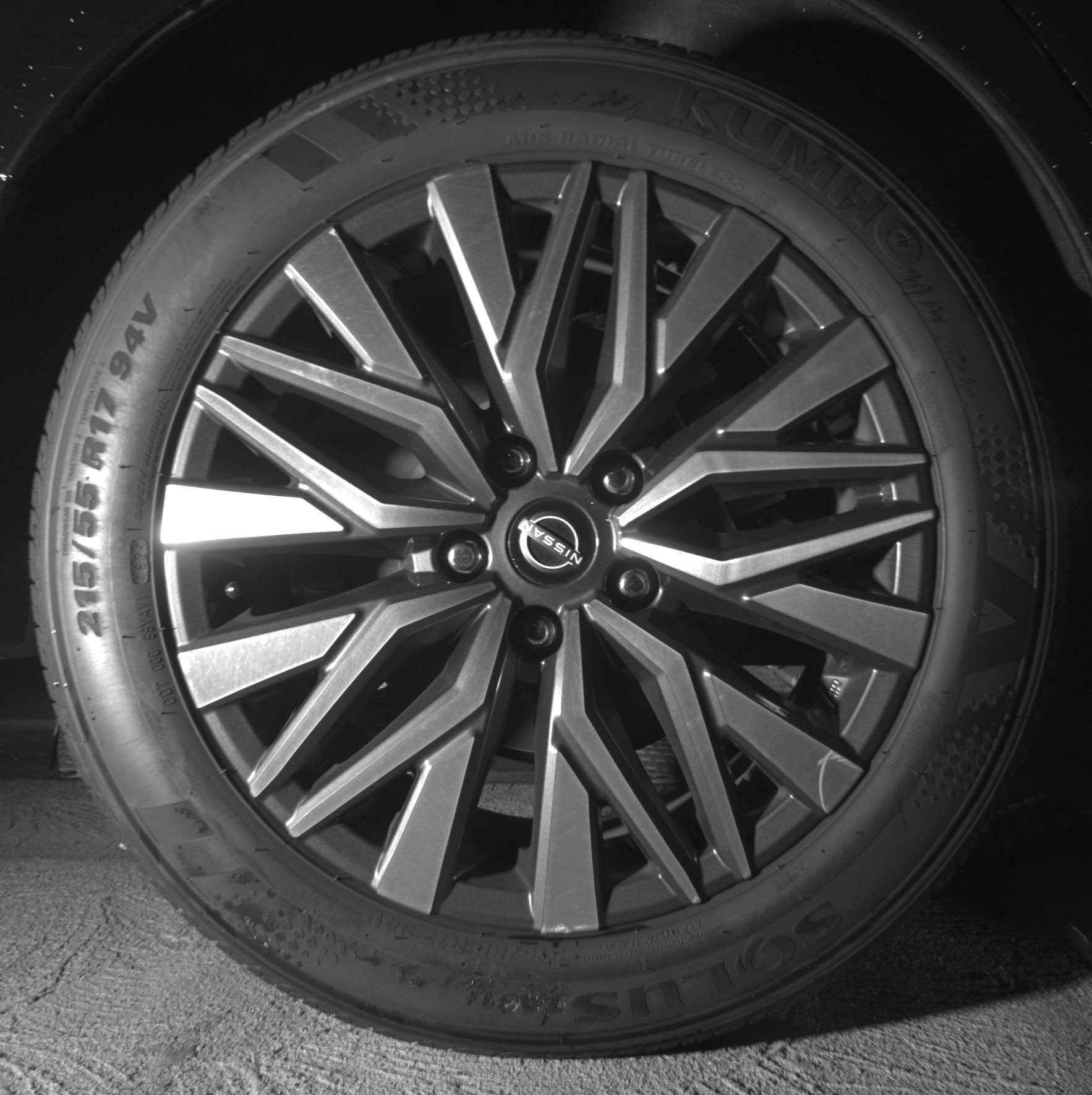 2025 Nissan Altima SV - Photo 15