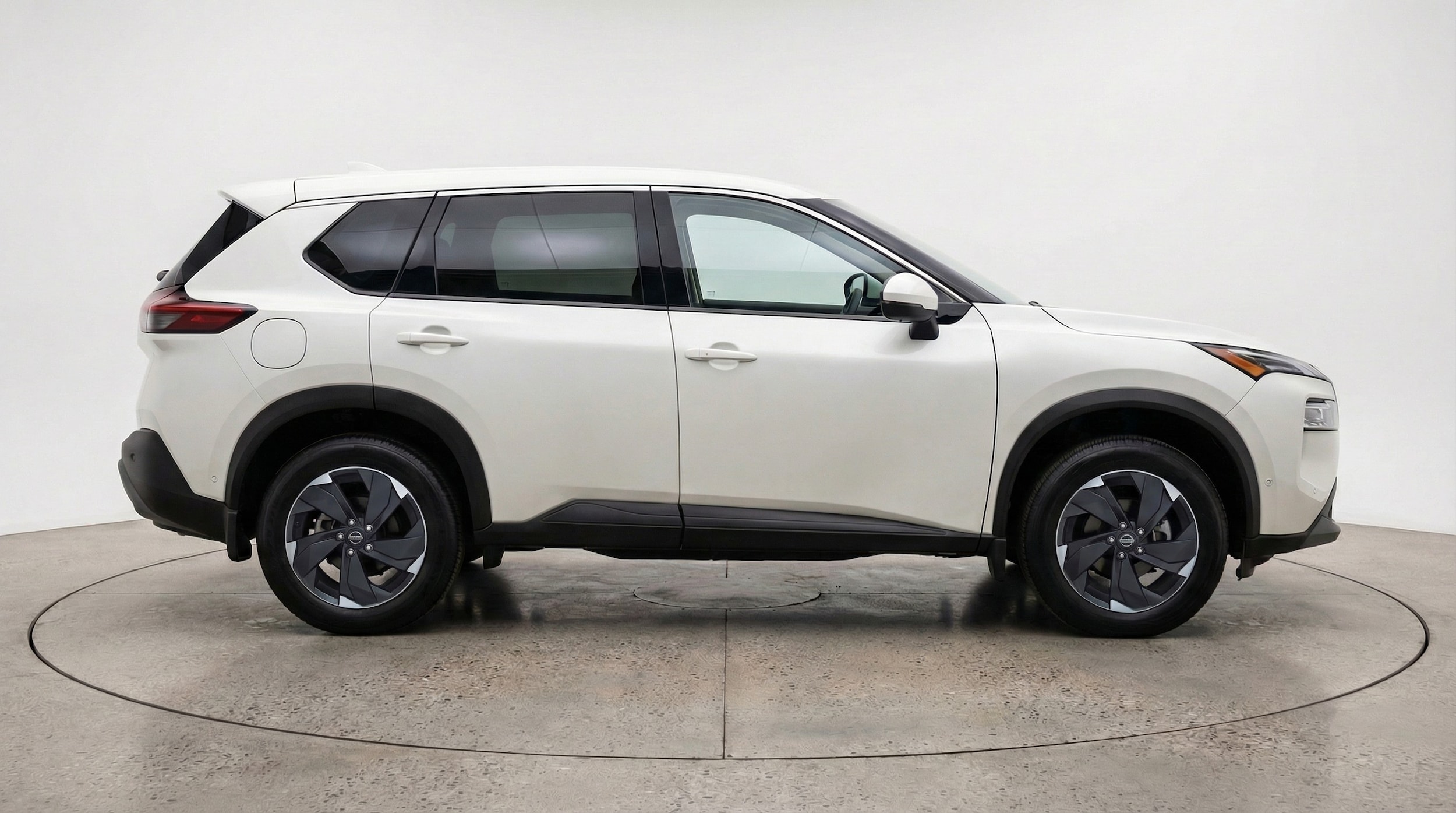 Thumbnail: 2025 Nissan Rogue - 8