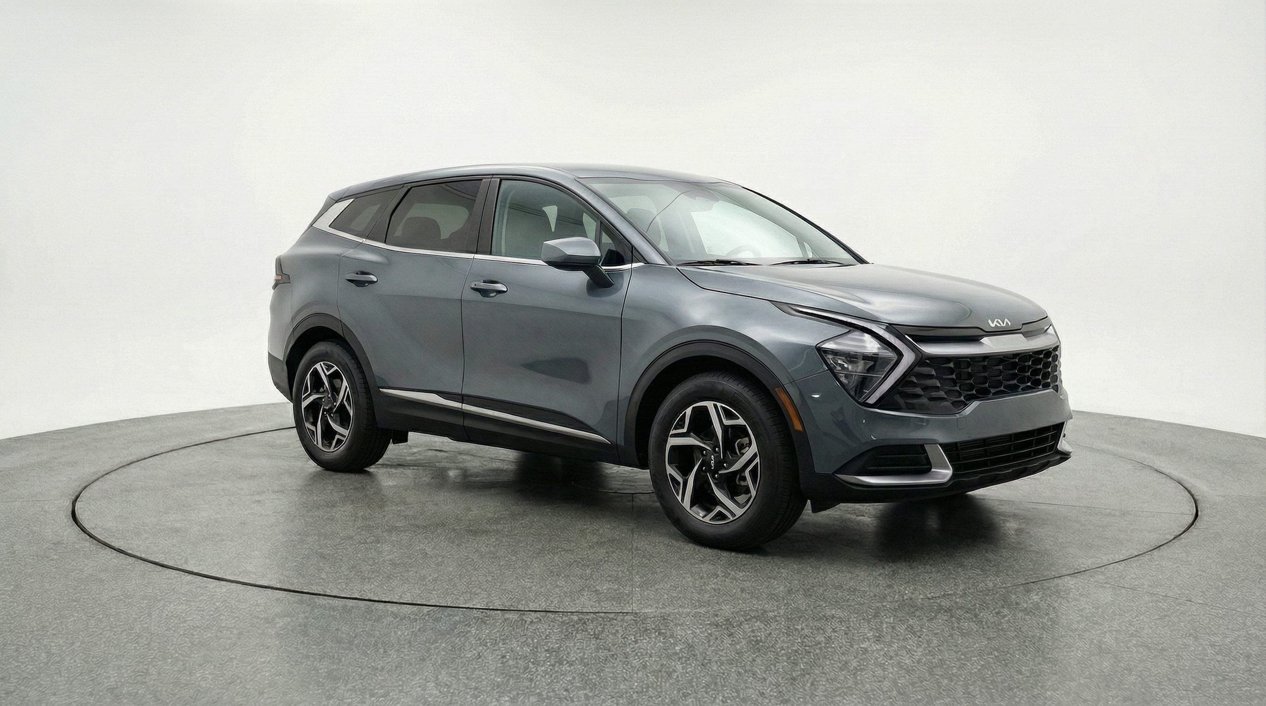 Thumbnail: 2025 Kia Sportage - 1