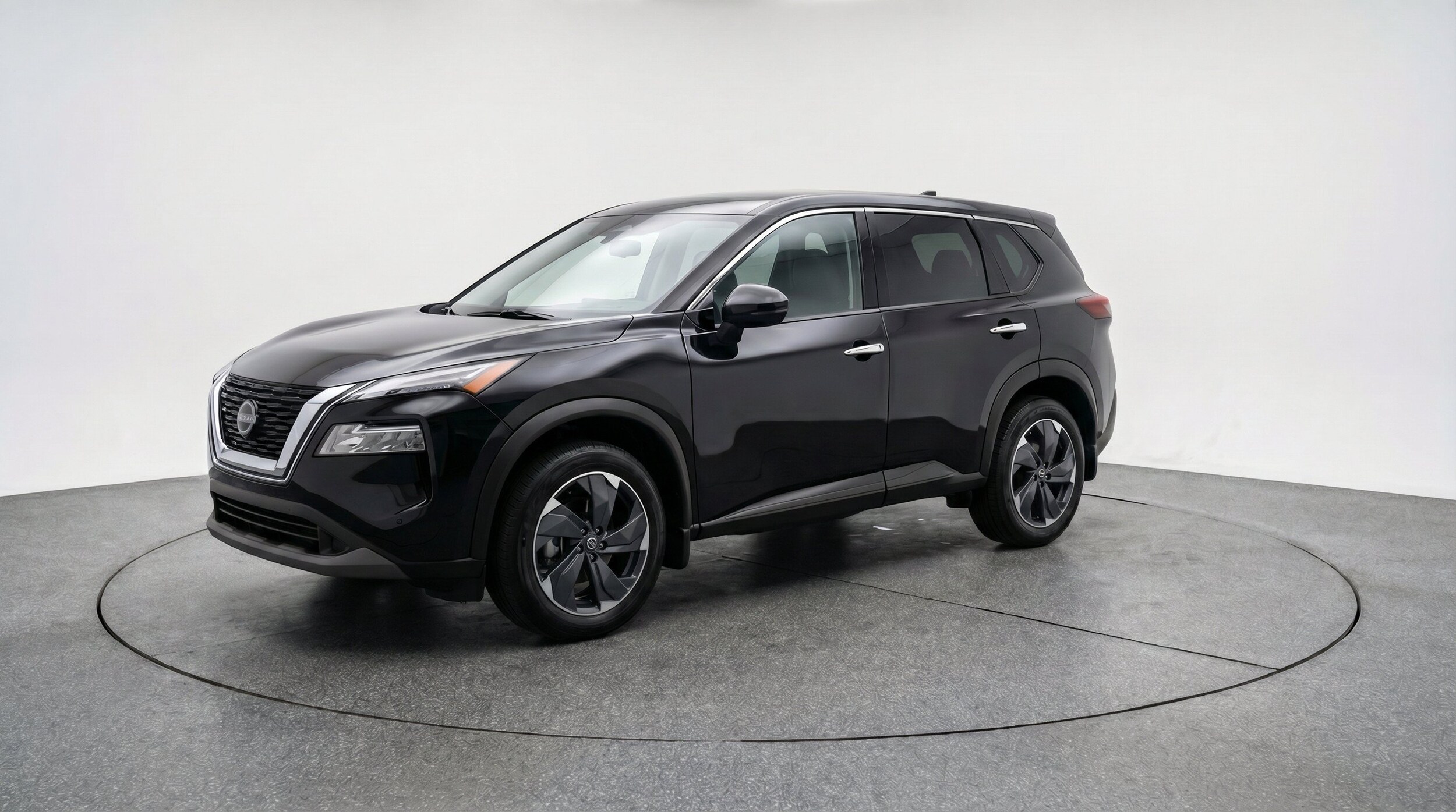 Thumbnail: 2025 Nissan Rogue - 3
