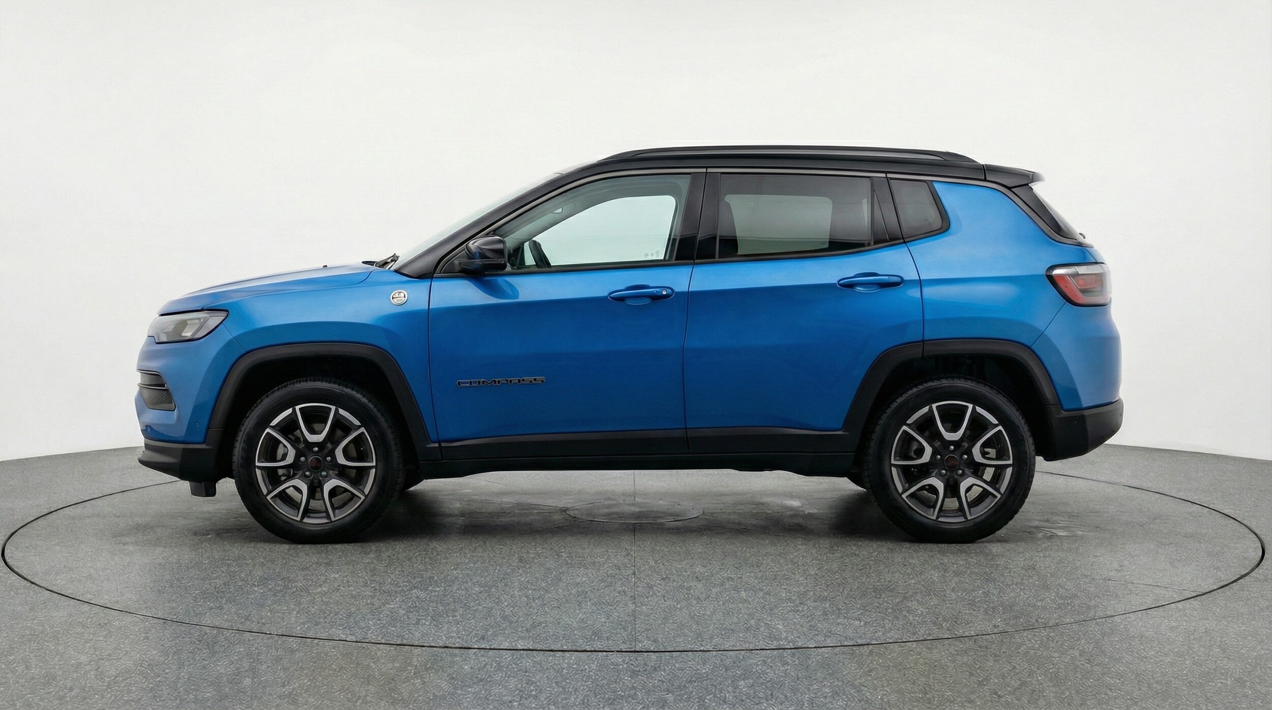 Thumbnail: 2025 Jeep Compass - 4