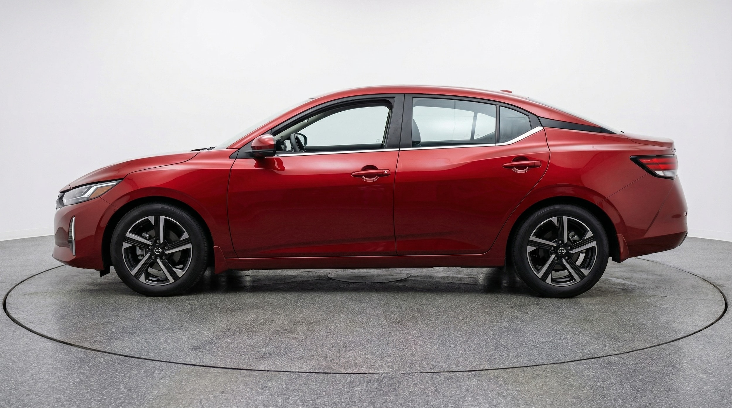 Thumbnail: 2025 Nissan Sentra - 4