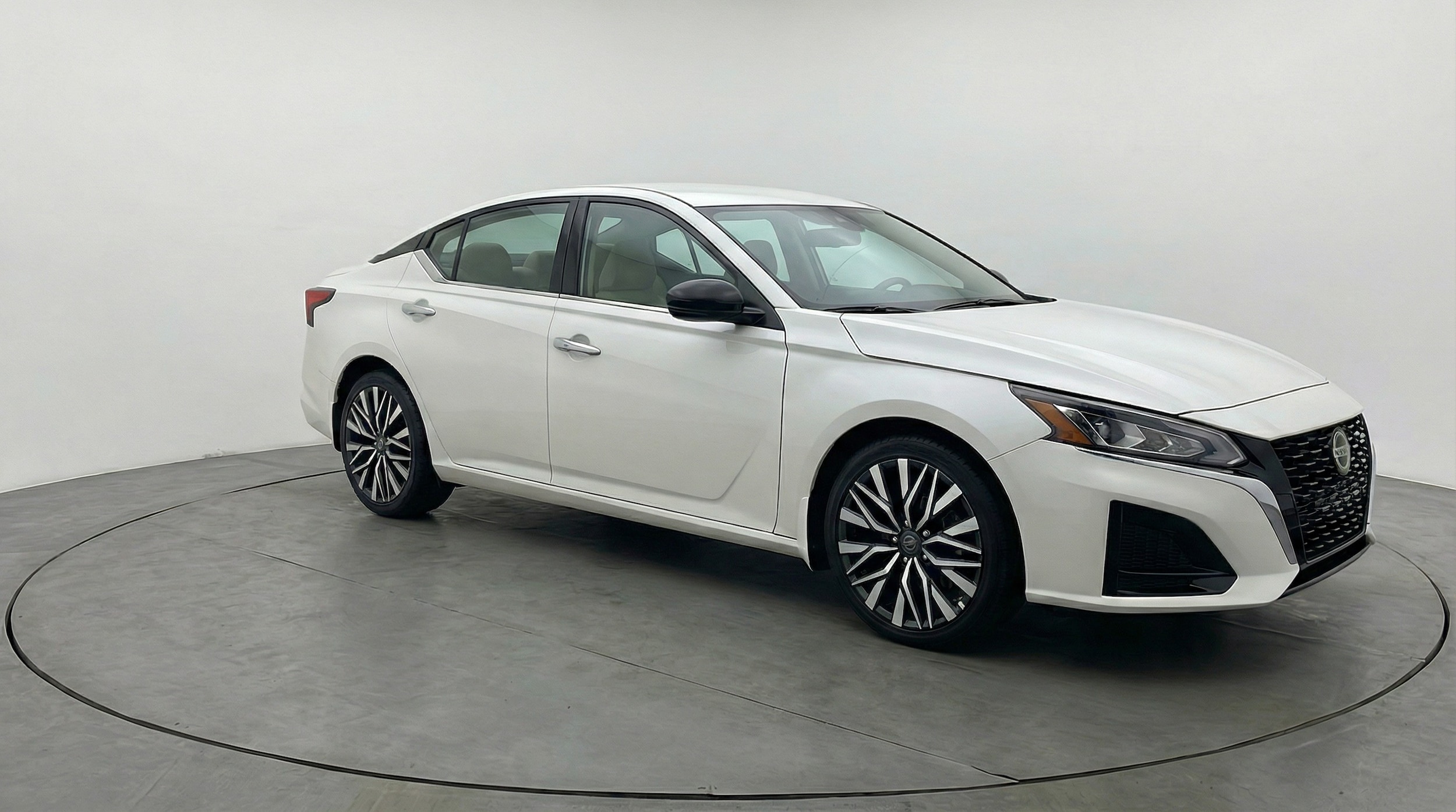 Thumbnail: 2025 Nissan Altima - 1