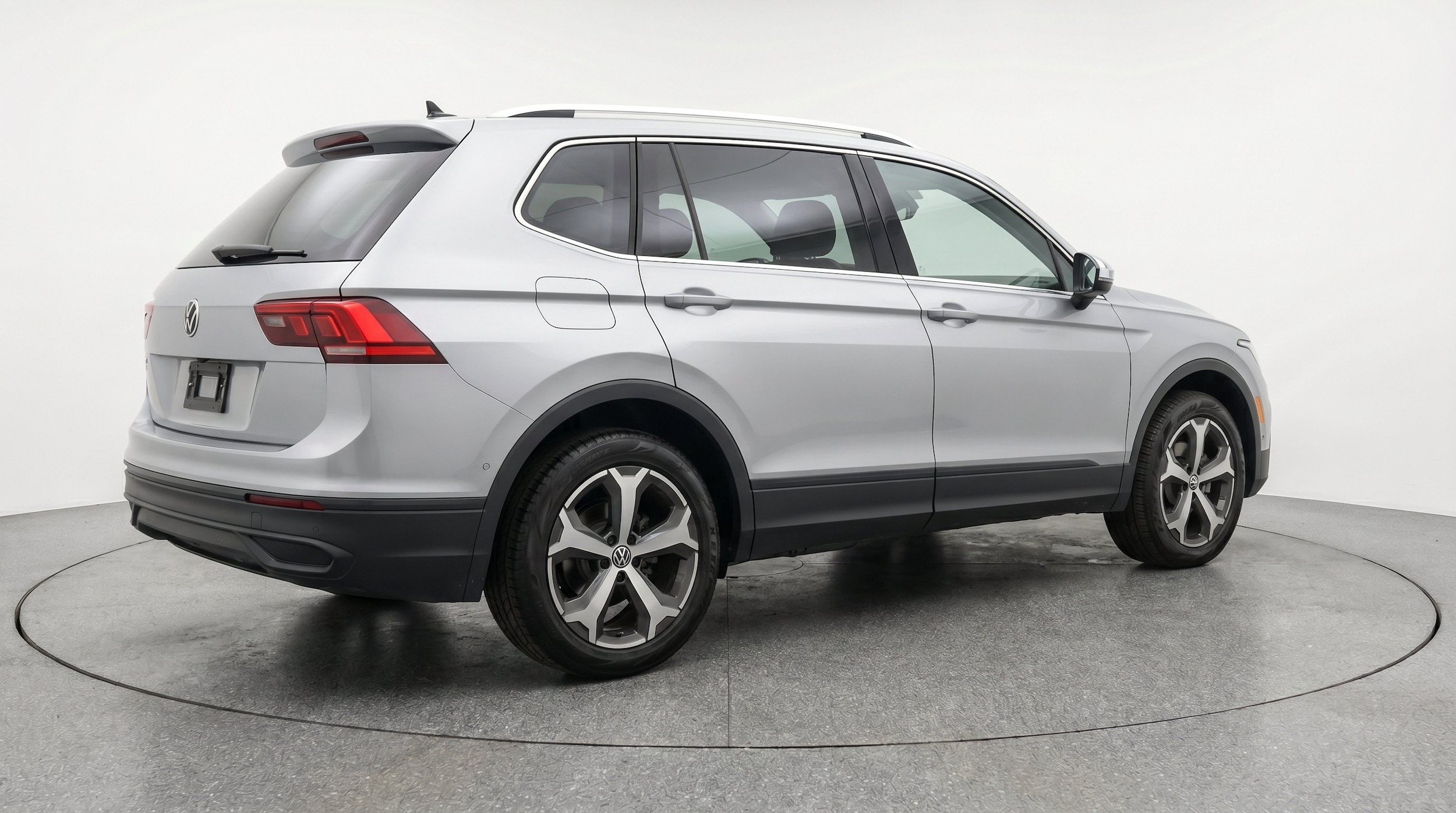 Thumbnail: 2026 Volkswagen Tiguan - 9