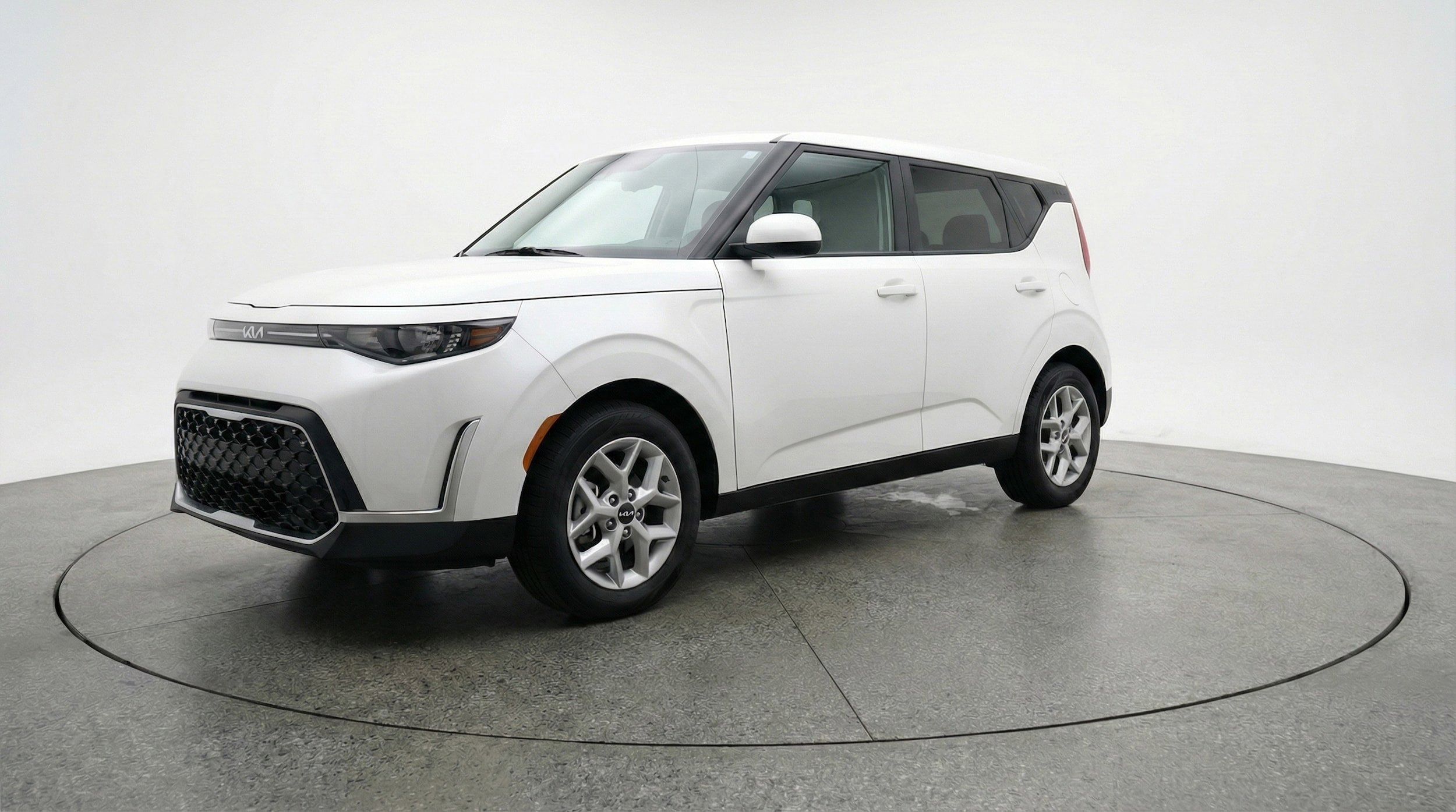 Thumbnail: 2025 Kia Soul - 3
