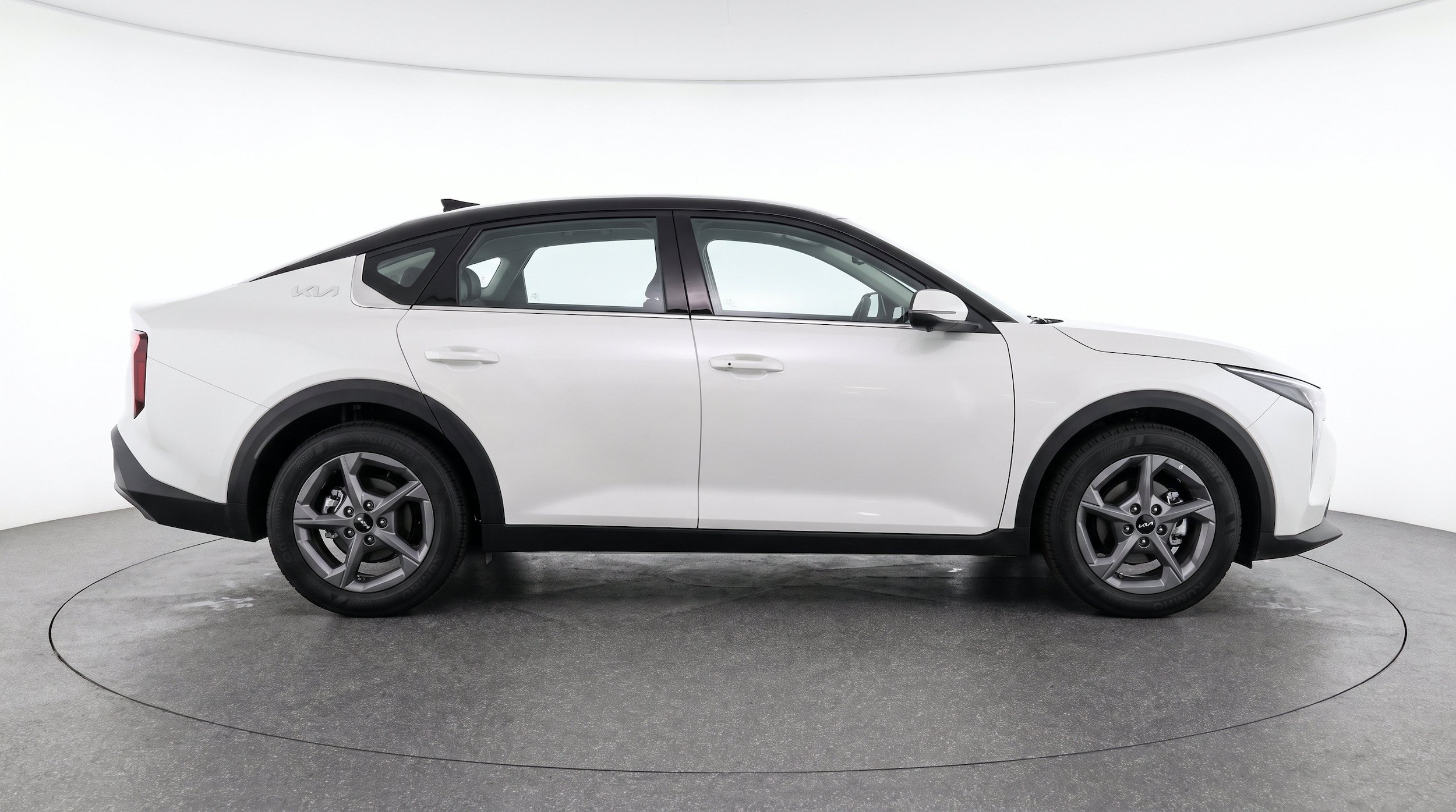 Thumbnail: 2026 Kia K4 - 10