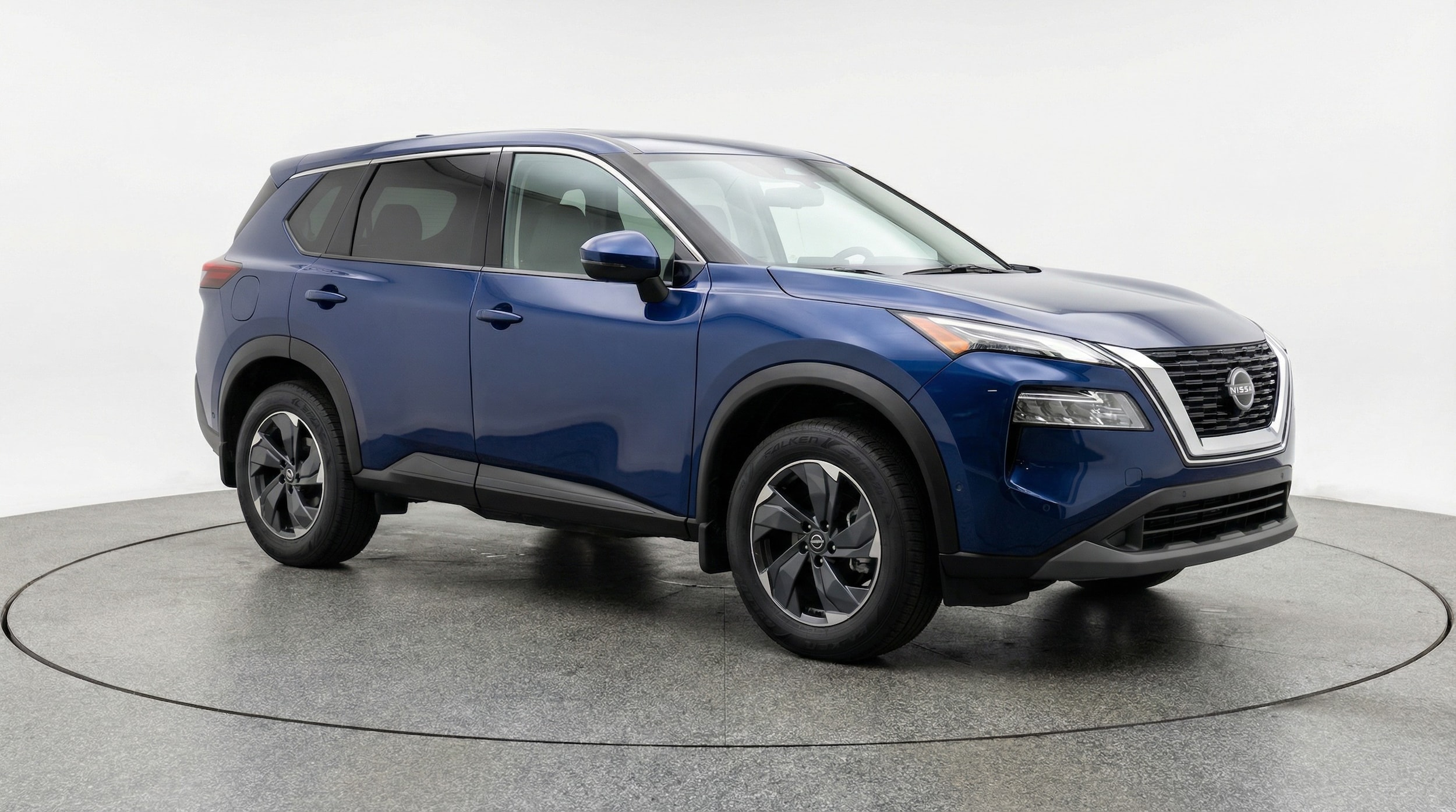 Thumbnail: 2025 Nissan Rogue - 1