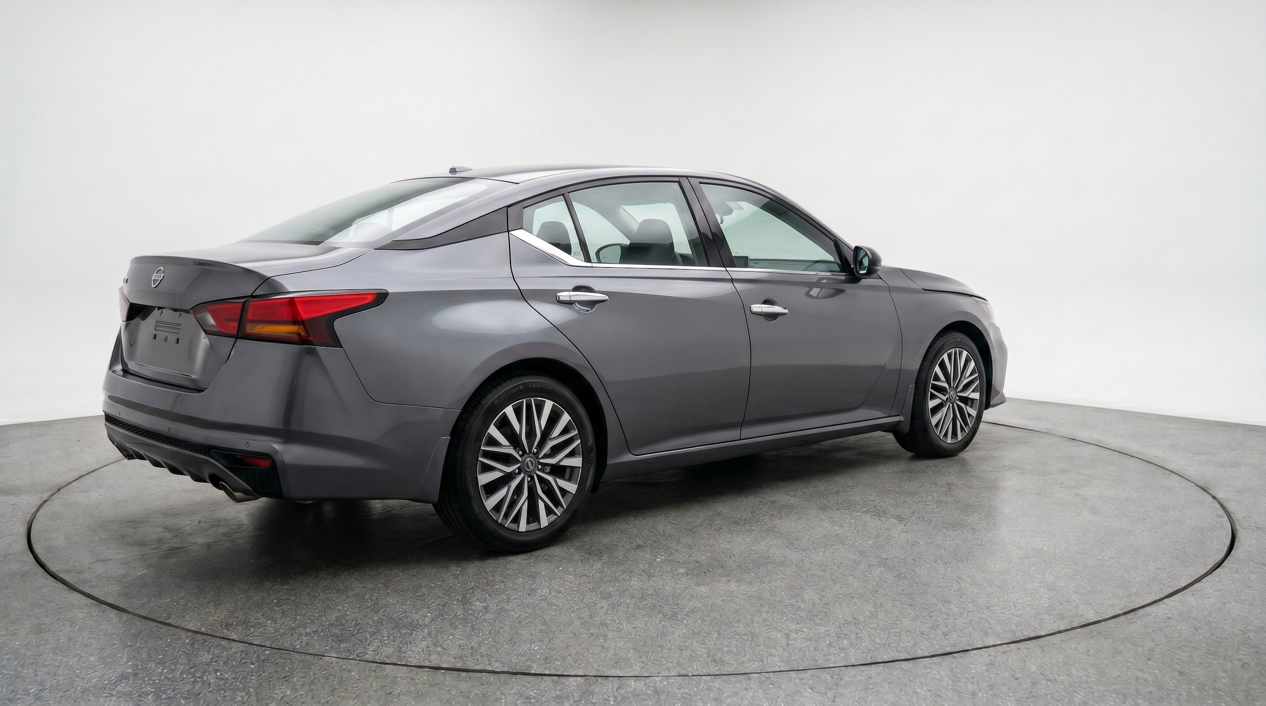 Thumbnail: 2025 Nissan Altima - 9