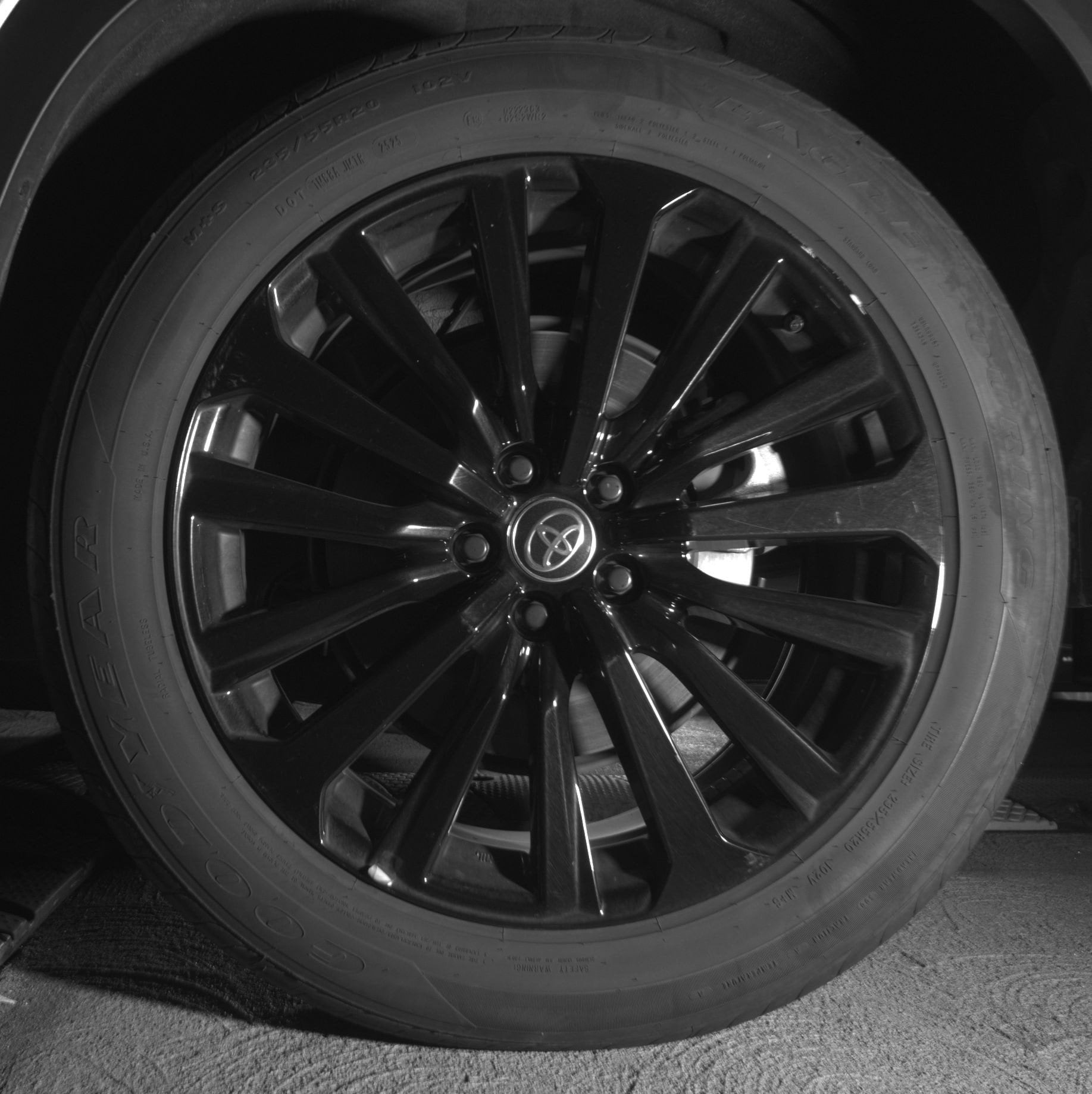 Thumbnail: 2025 Toyota Highlander - 14