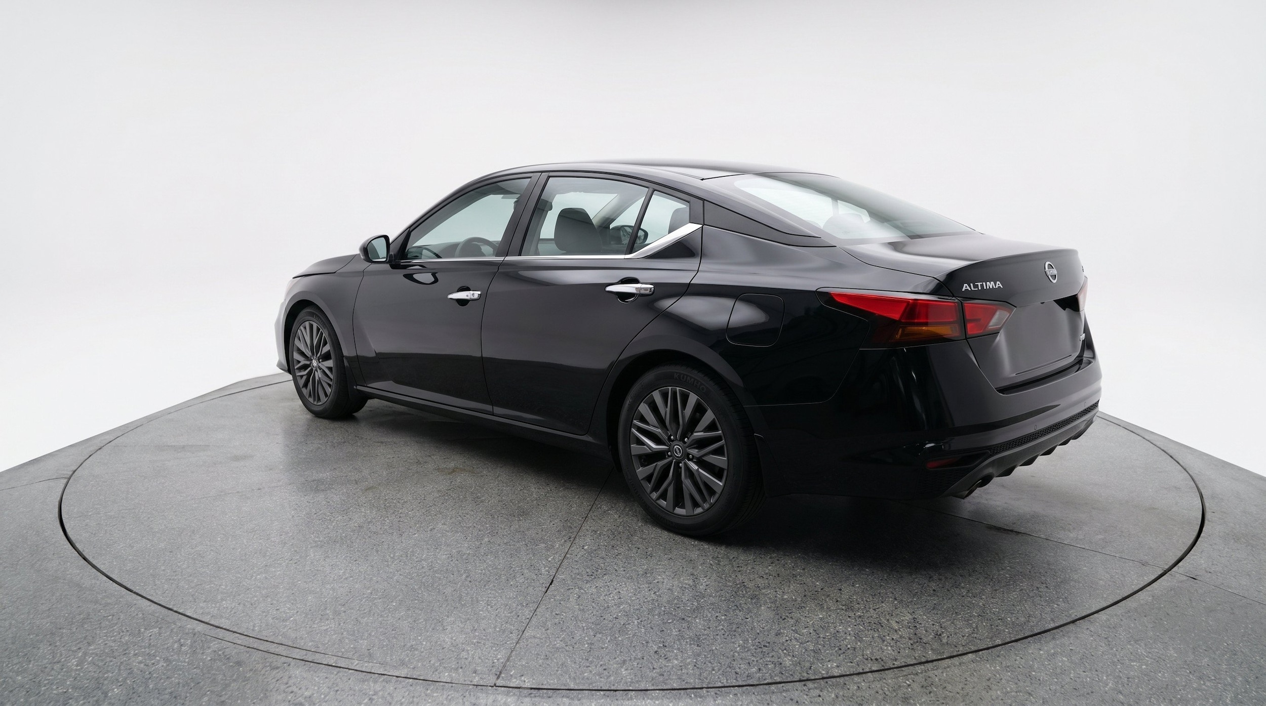 Thumbnail: 2025 Nissan Altima - 6