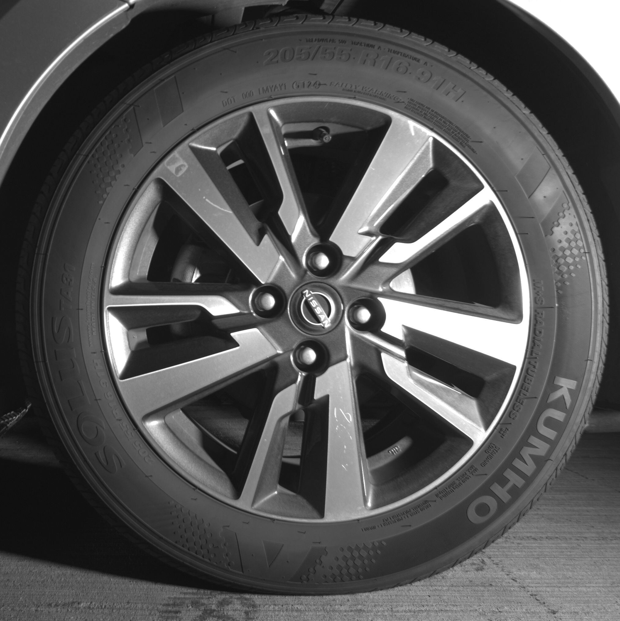 Thumbnail: 2025 Nissan Versa - 9