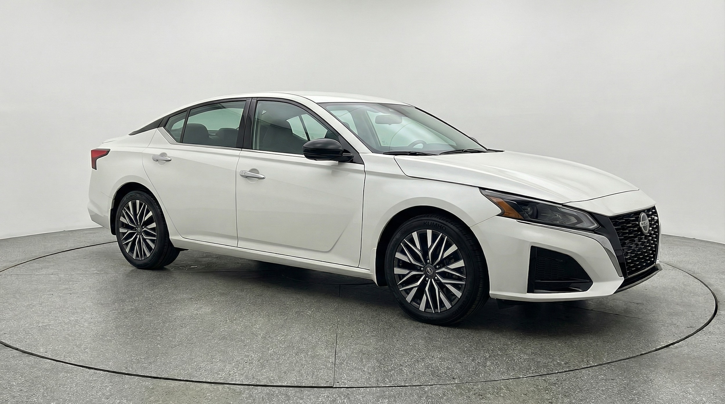 Thumbnail: 2025 Nissan Altima - 1