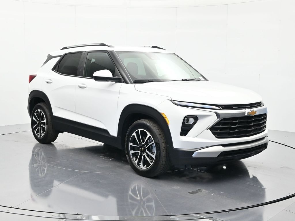 Used 2025 Chevrolet Trailblazer LT SUV