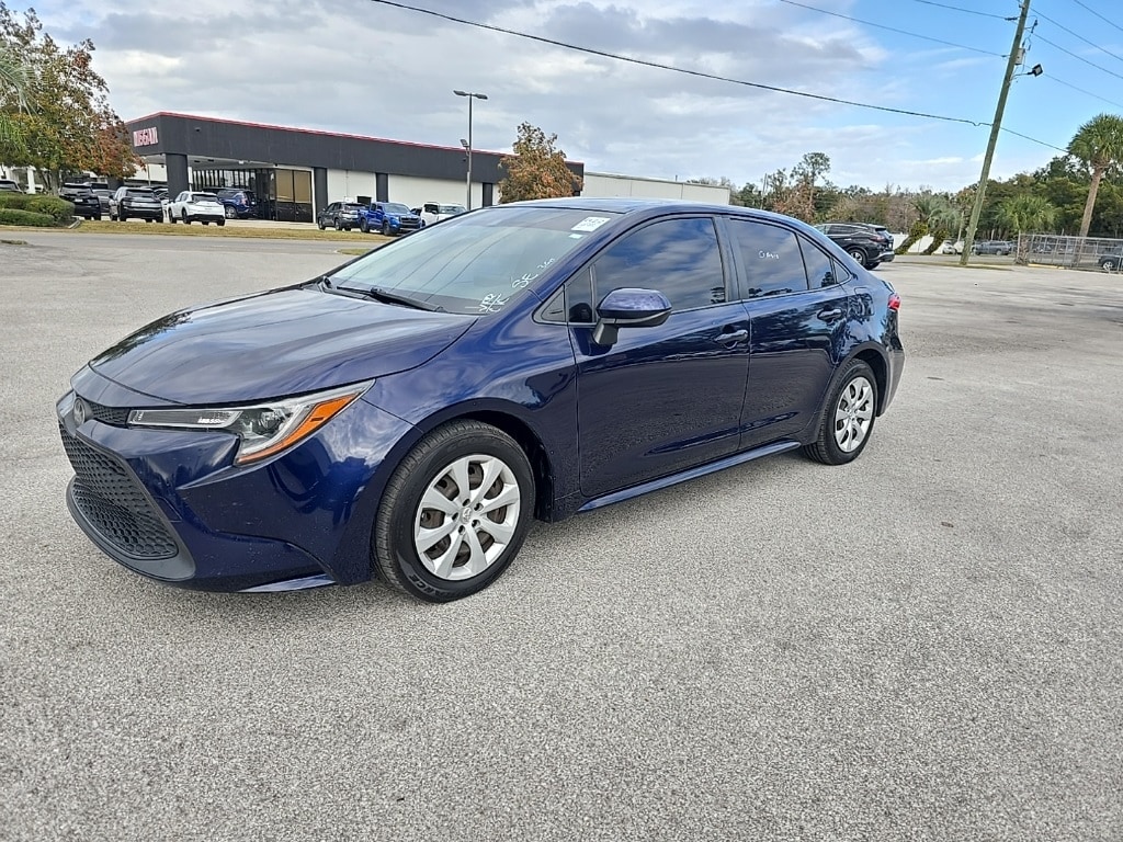 2020 Toyota Corolla LE's photo
