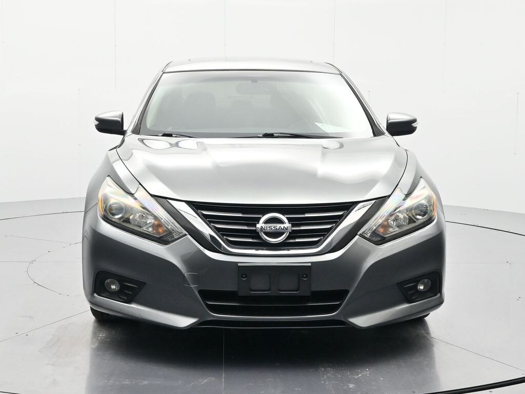 Used 2016 Nissan Altima 2.5 SL Sedan