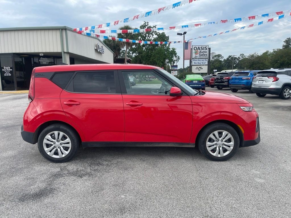 Used 2022 Kia Soul LX Hatchback