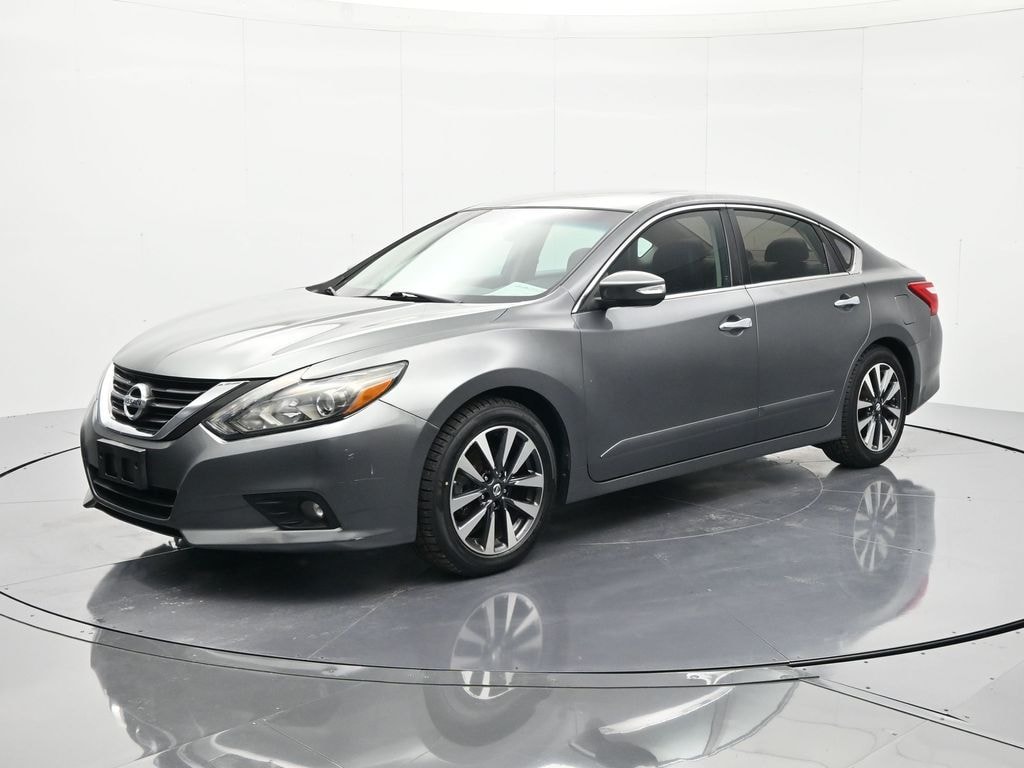 Used 2016 Nissan Altima 2.5 SL Sedan
