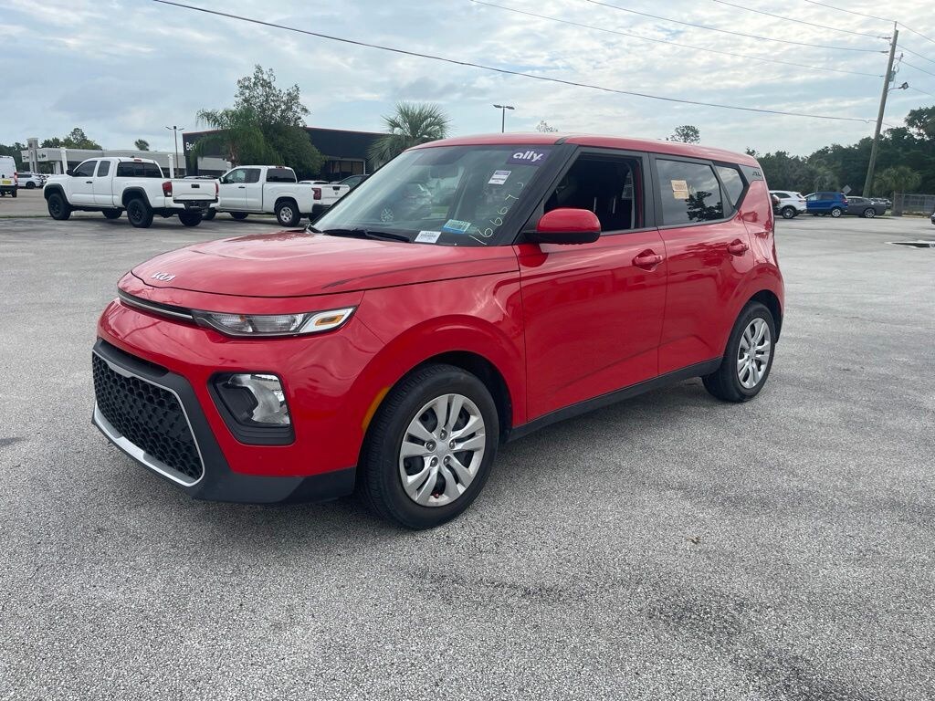 Used 2022 Kia Soul LX Hatchback