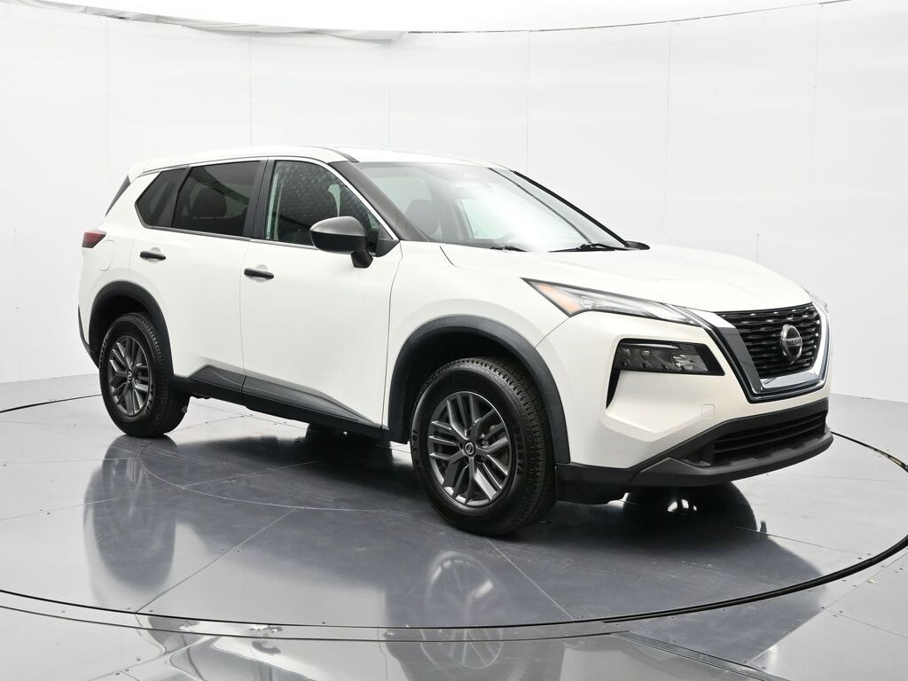 2021 Nissan Rogue S photo 3