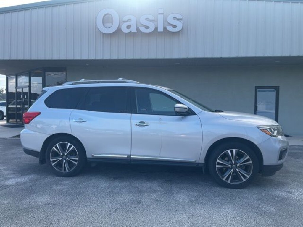 Used 2018 Nissan Pathfinder Platinum SUV